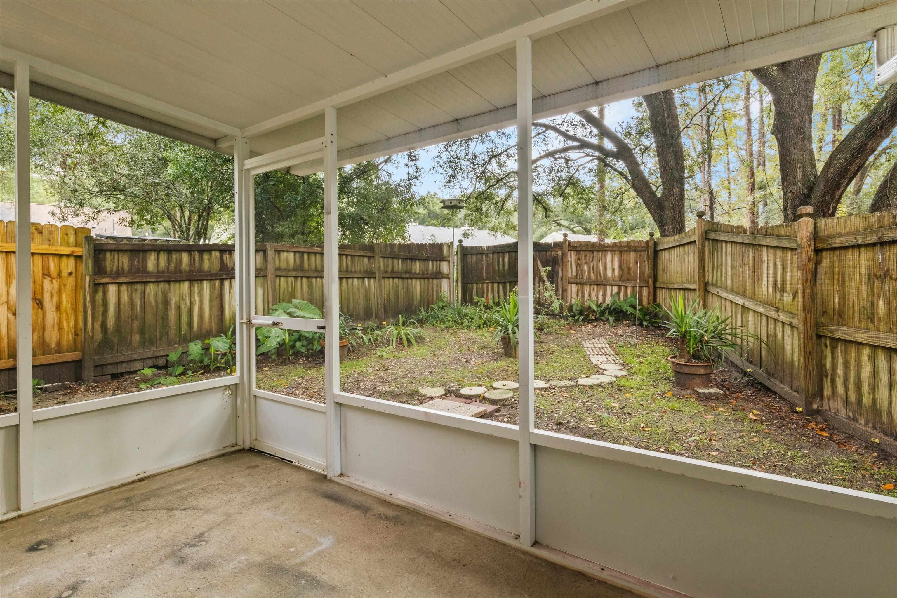 3129 Hotchkiss Lane