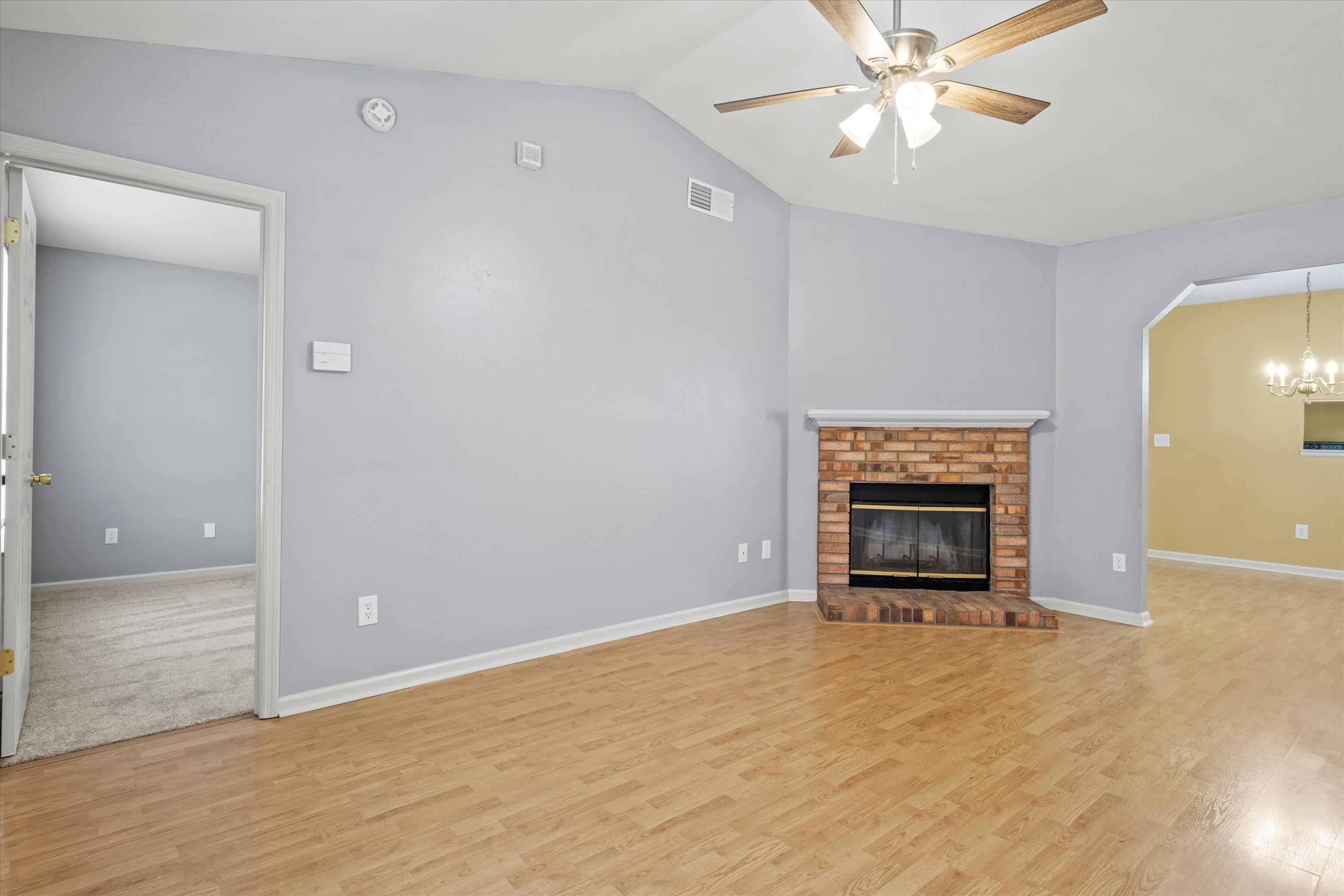 3129 Hotchkiss Lane