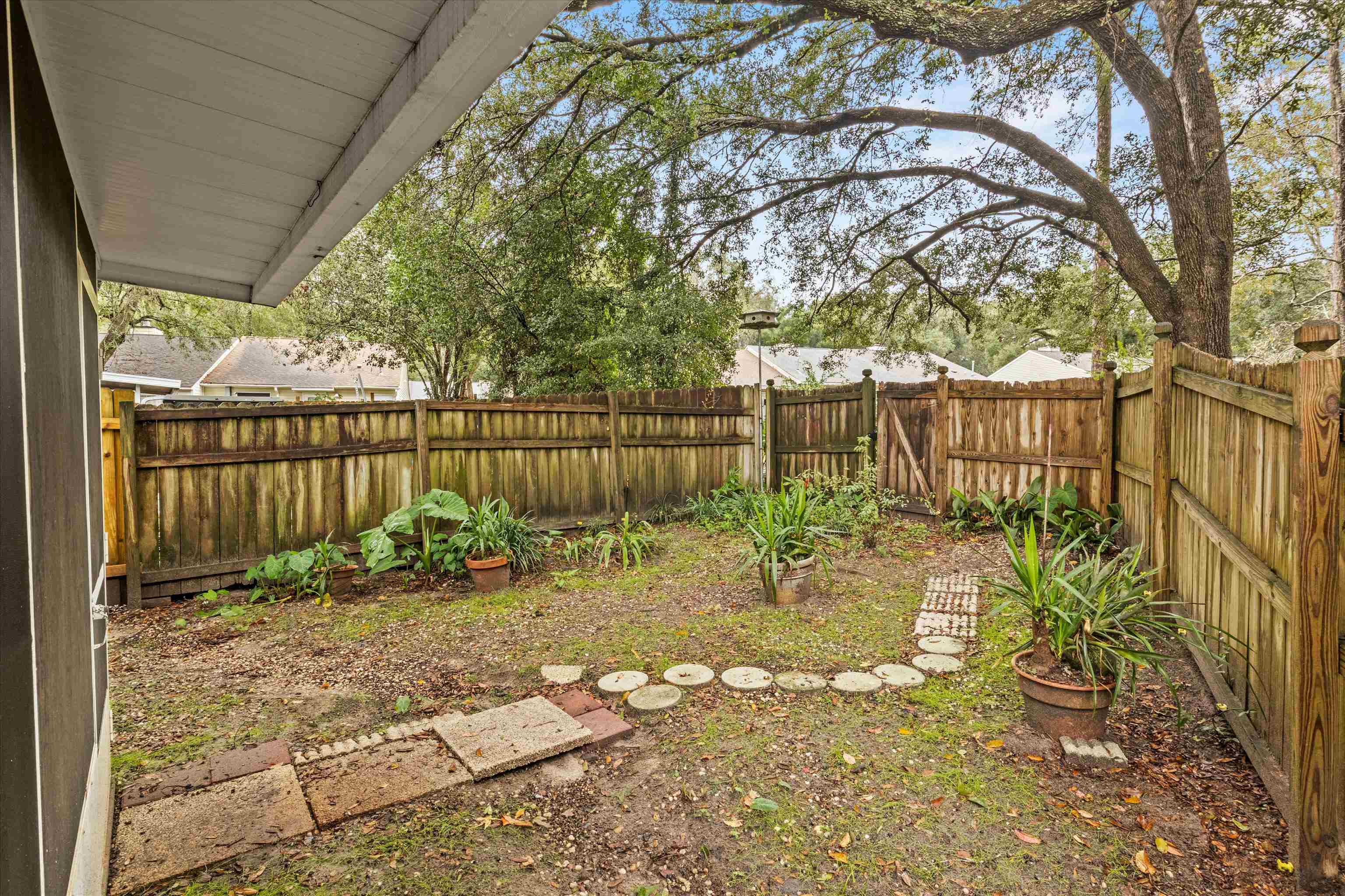 3129 Hotchkiss Lane