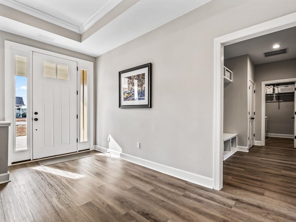 34 London Circle