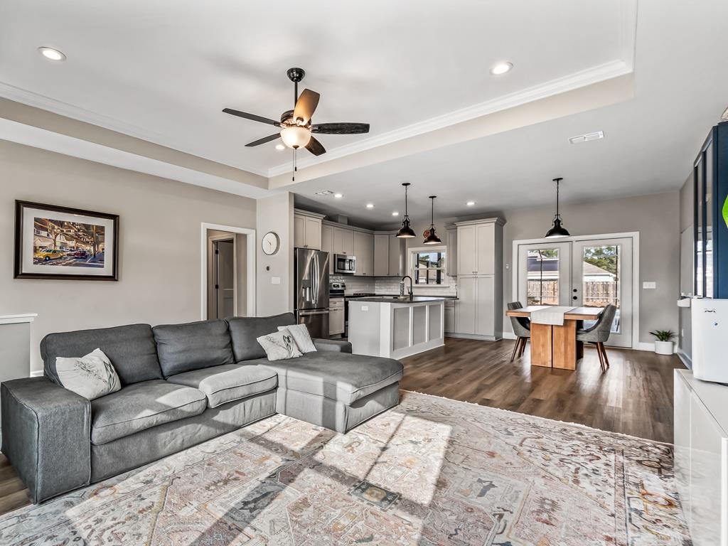 34 London Circle
