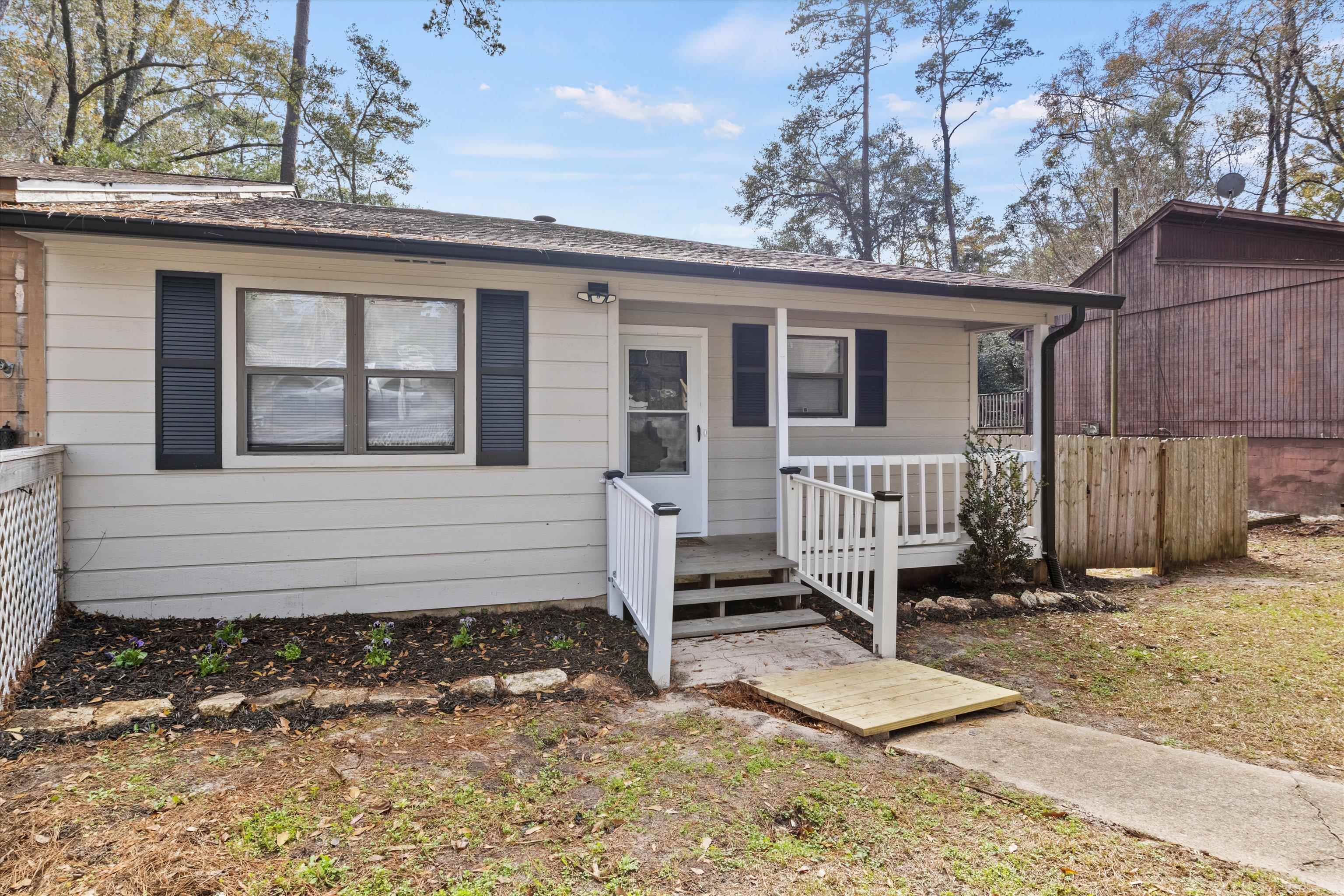 2597 Panther Creek Rd Unit: B
