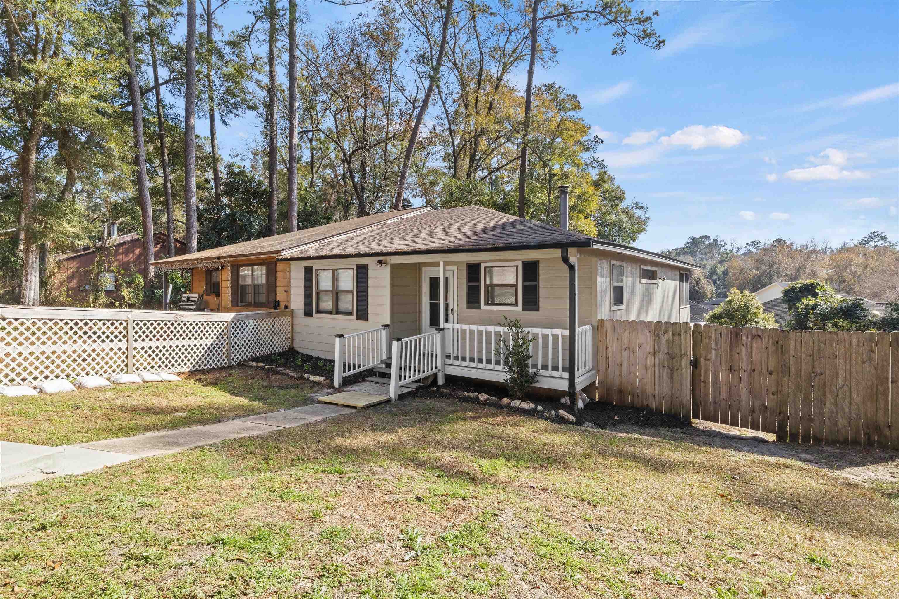 2597 Panther Creek Rd Unit: B