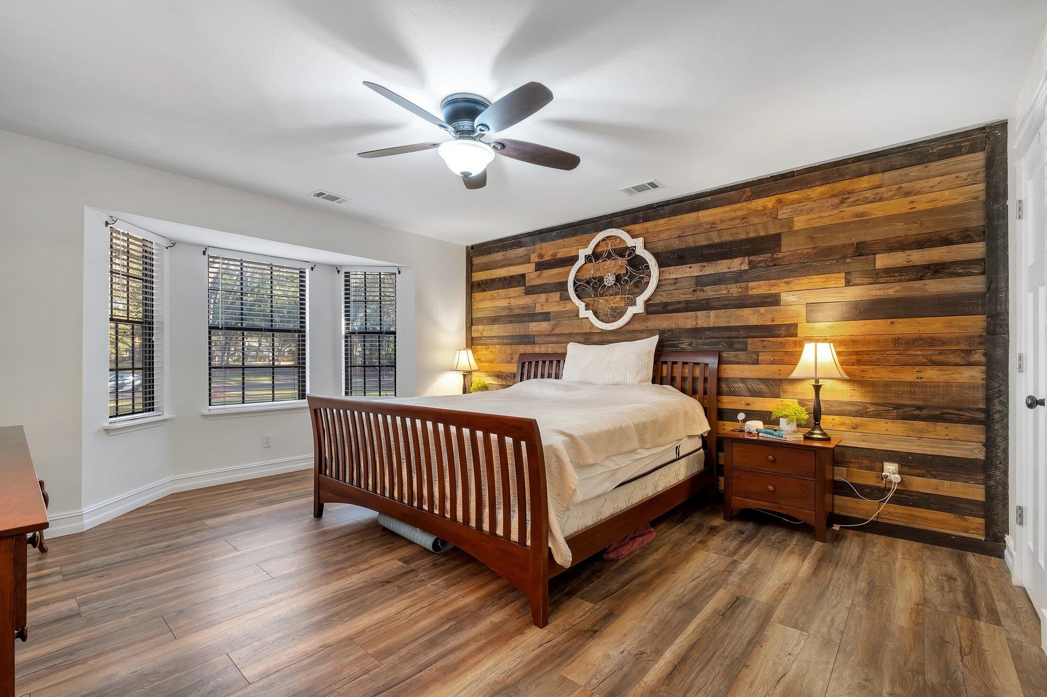 3800 Sutton Place