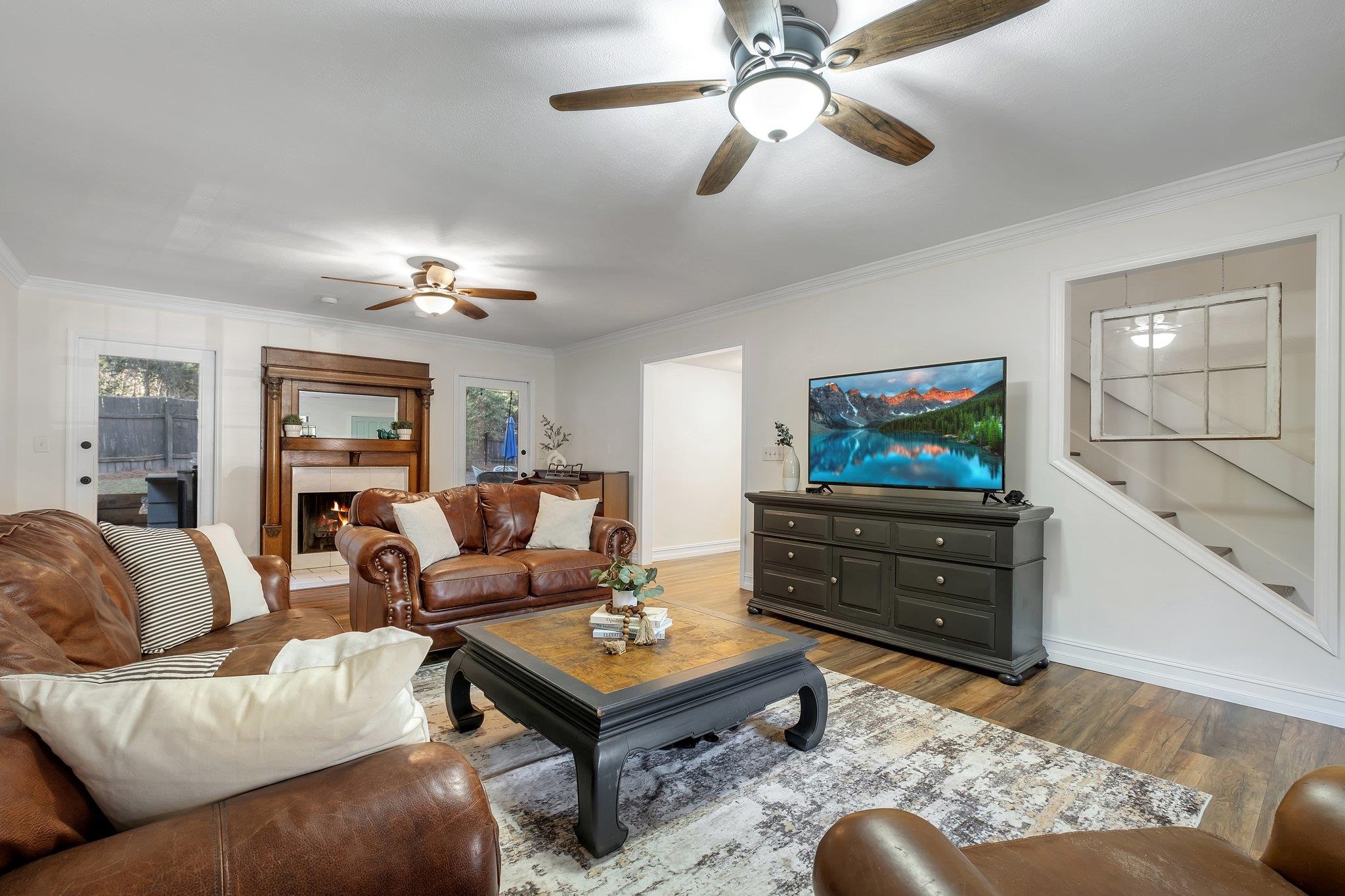3800 Sutton Place