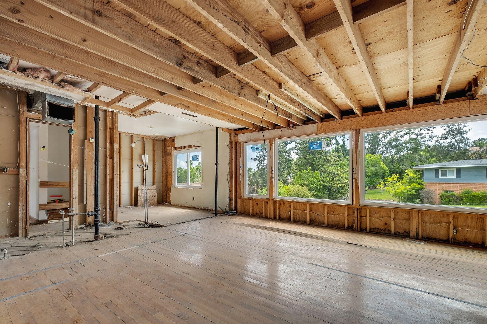 111 Young Street Unit: 14