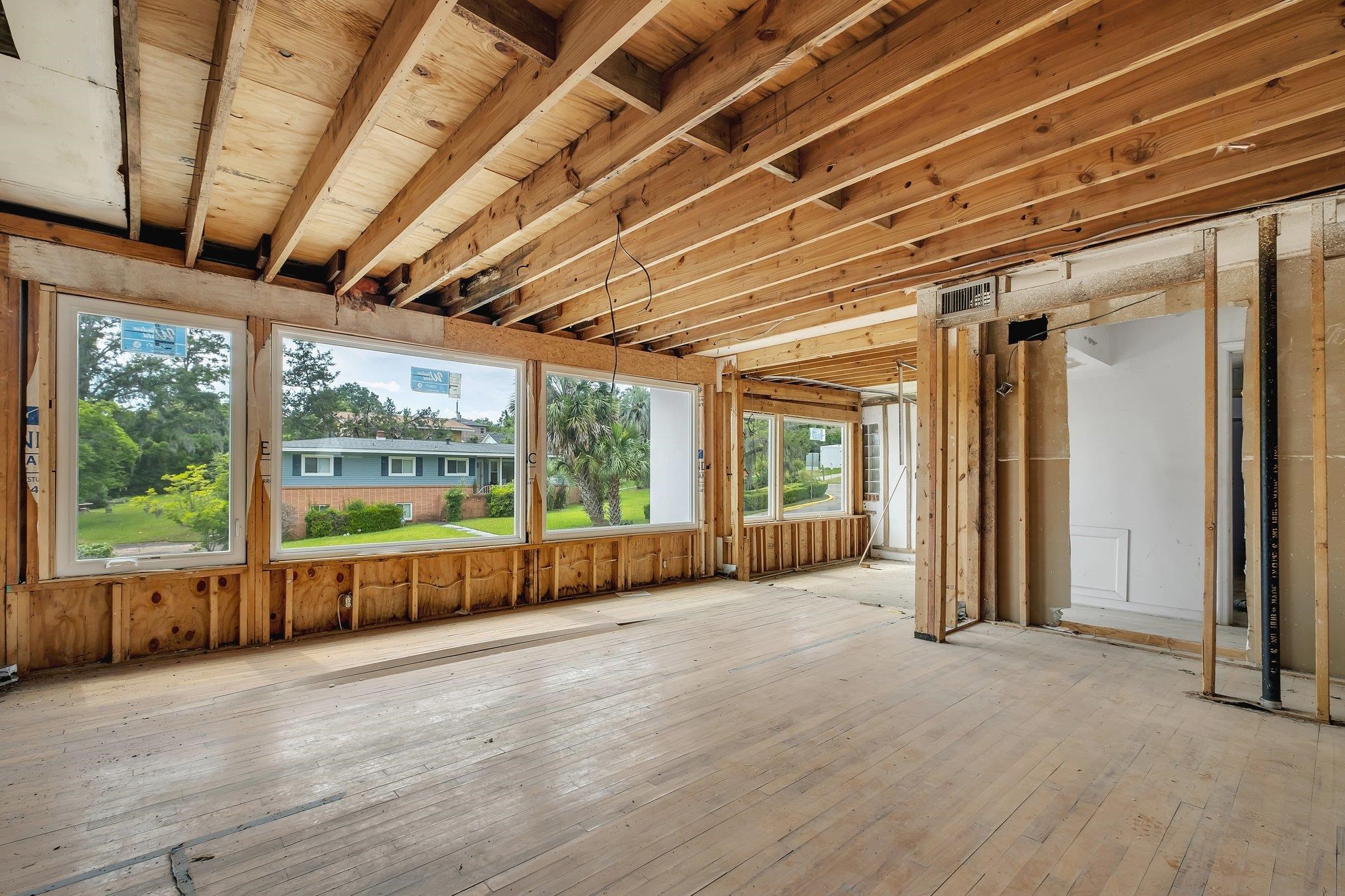 111 Young Street Unit: 14