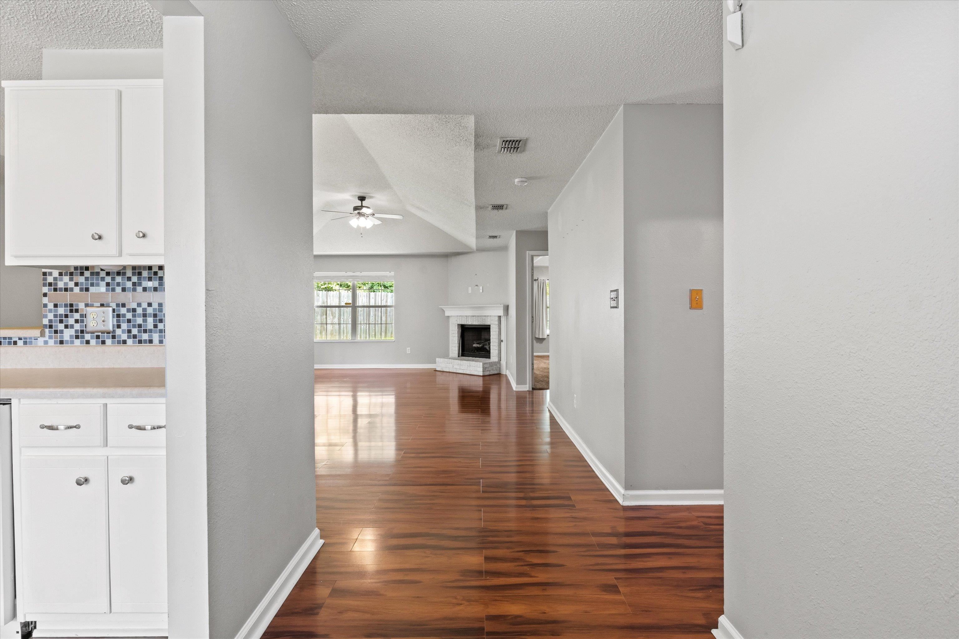 2896 Briar Court