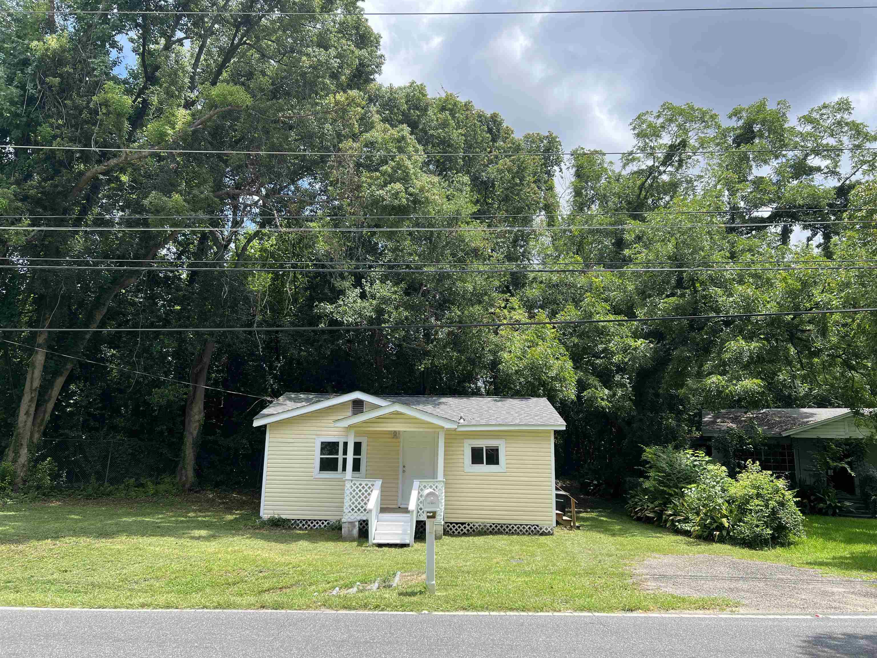 1625 Old Bainbridge Road