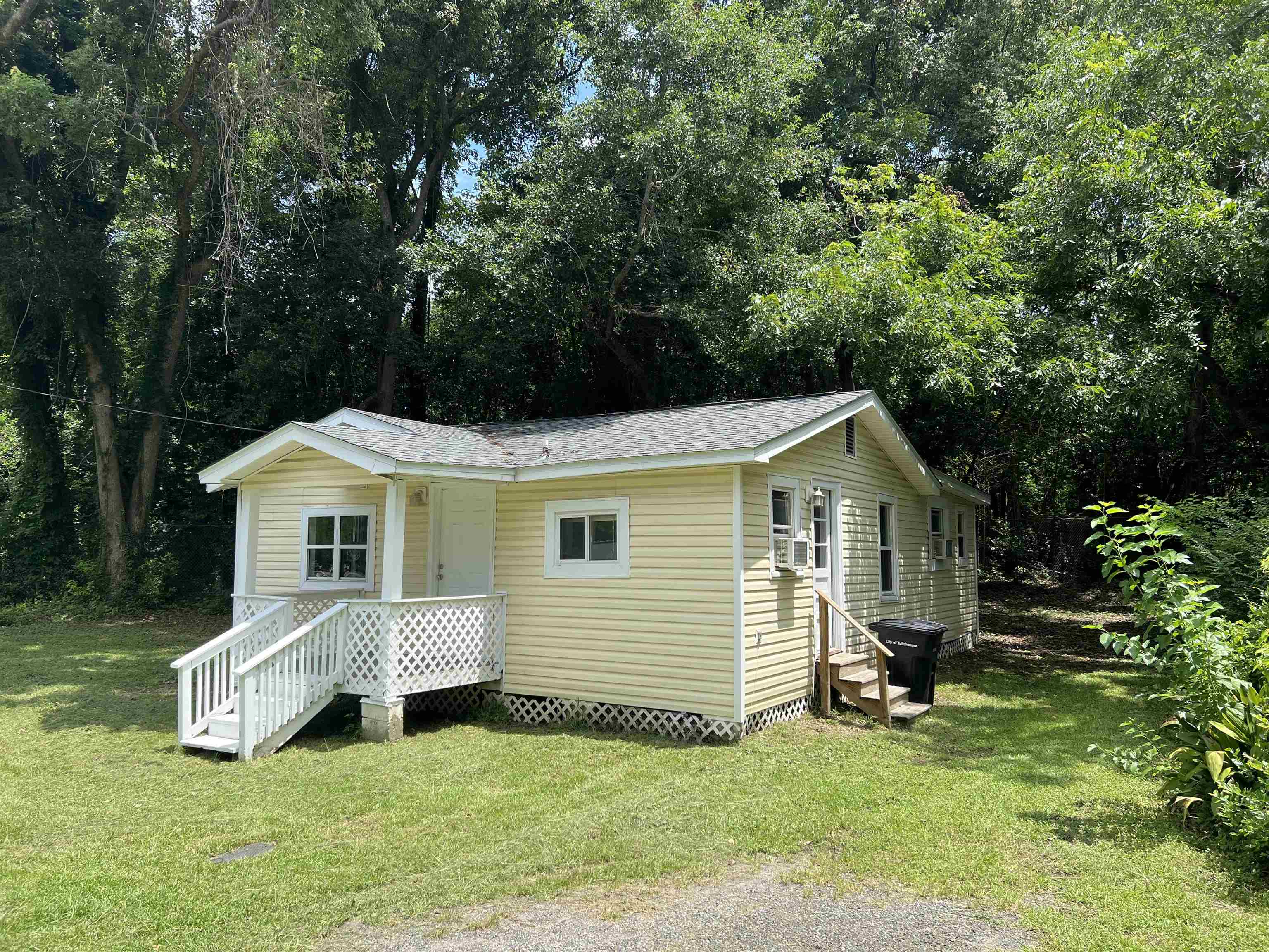 1625 Old Bainbridge Road