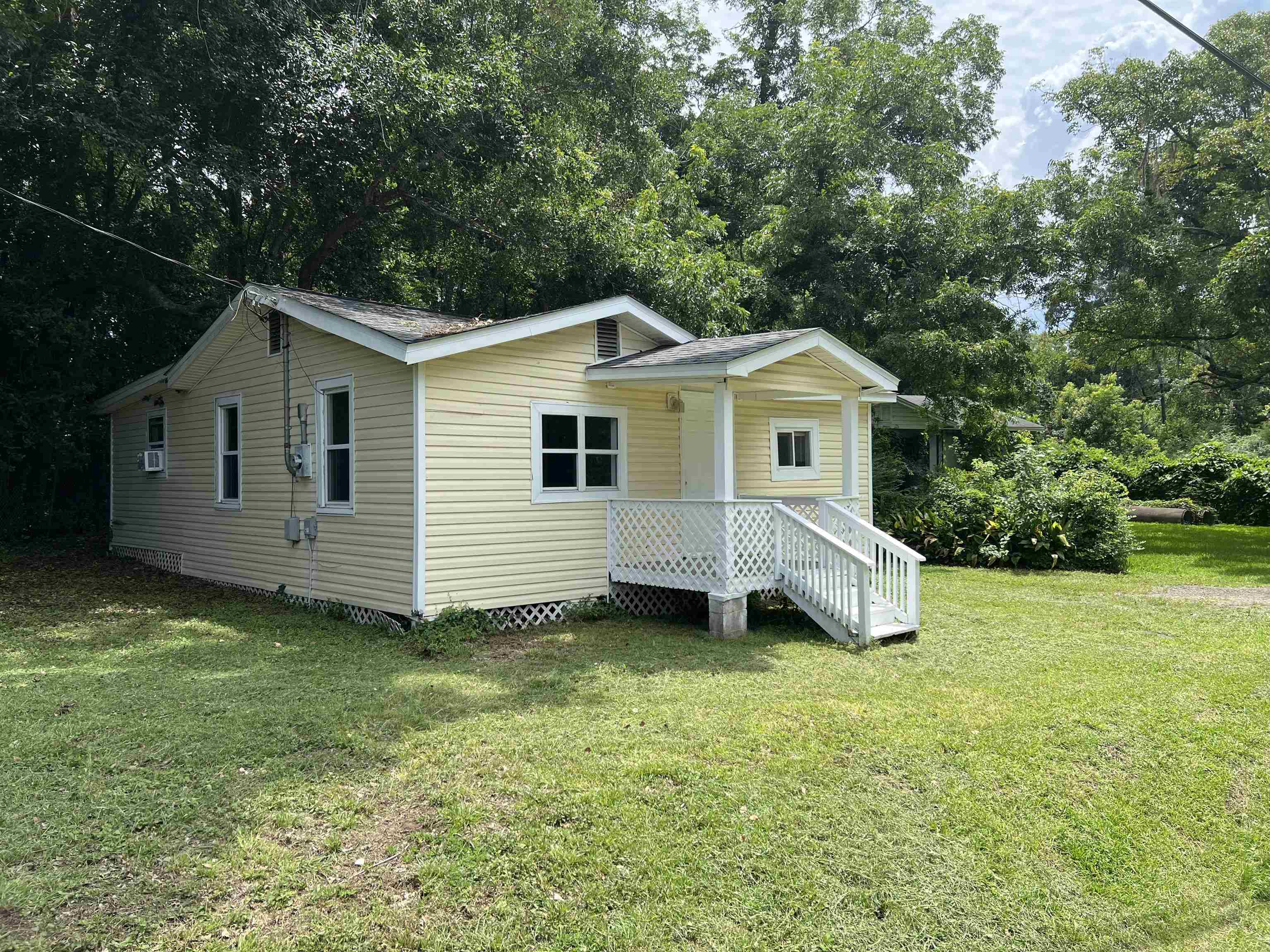 1625 Old Bainbridge Road
