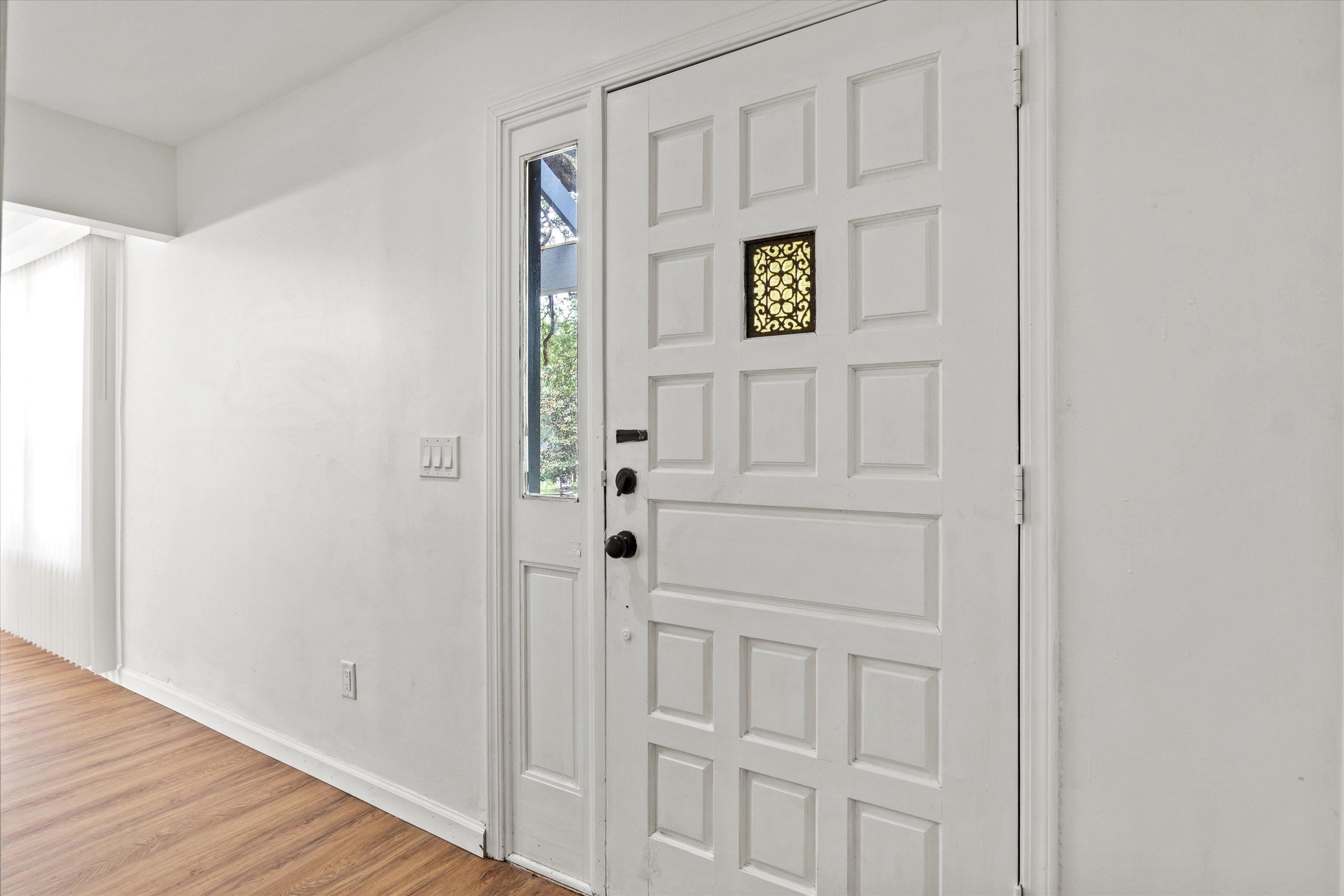 2904 Duffton Loop