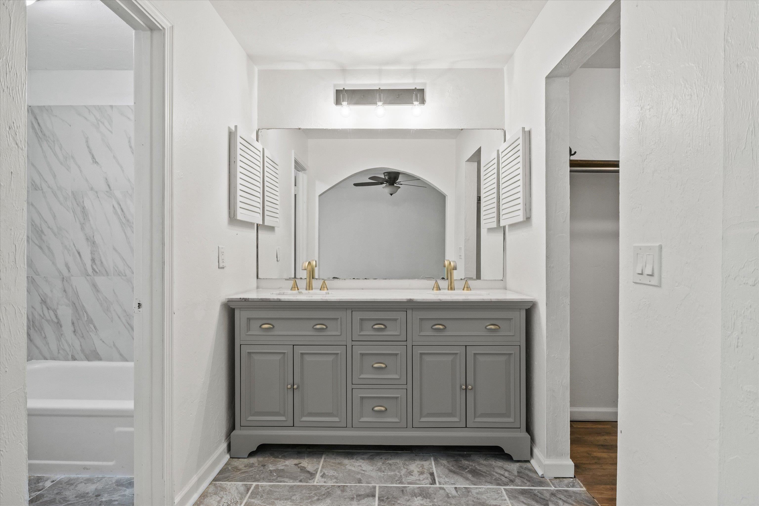 2904 Duffton Loop