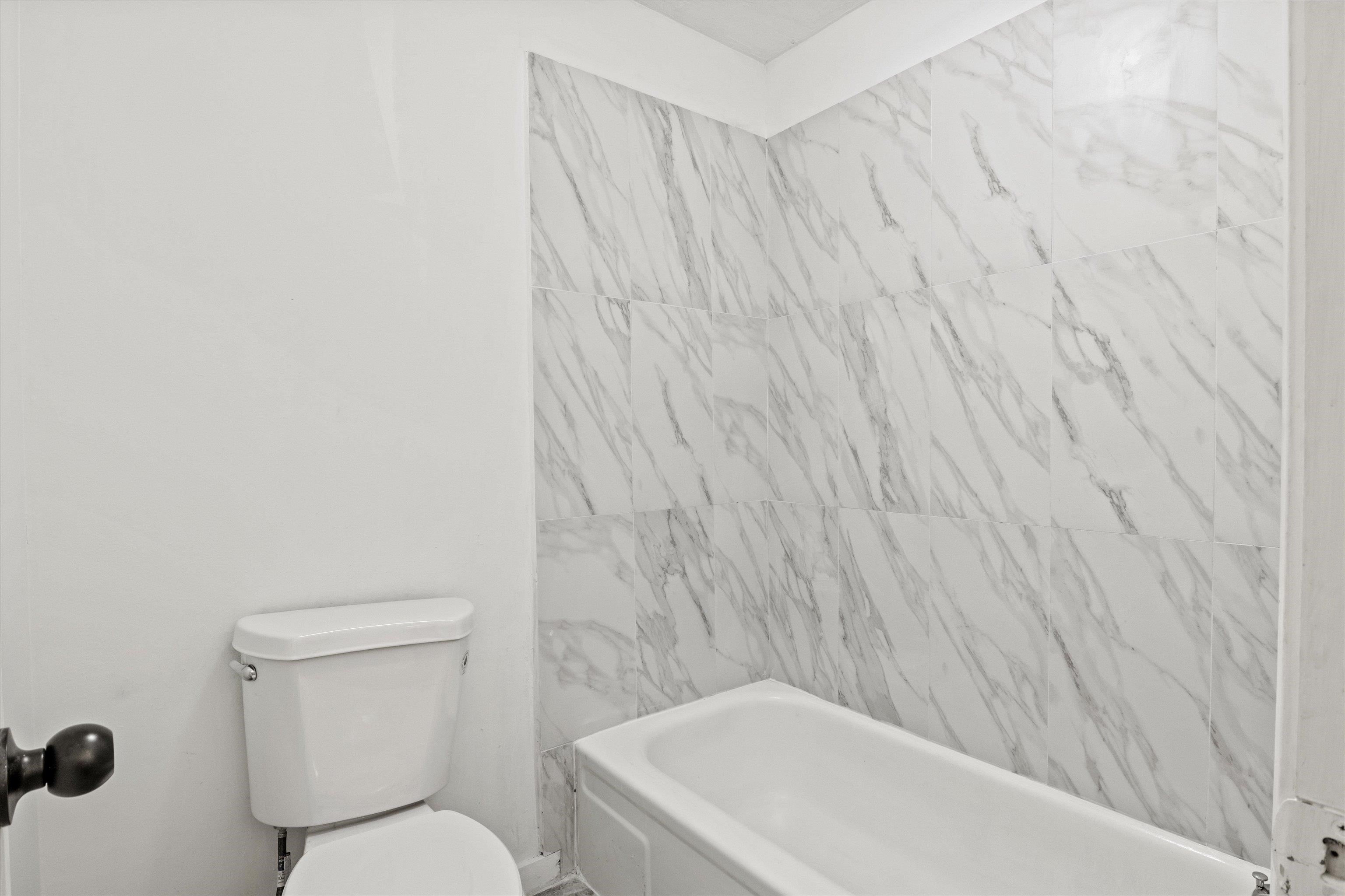2904 Duffton Loop