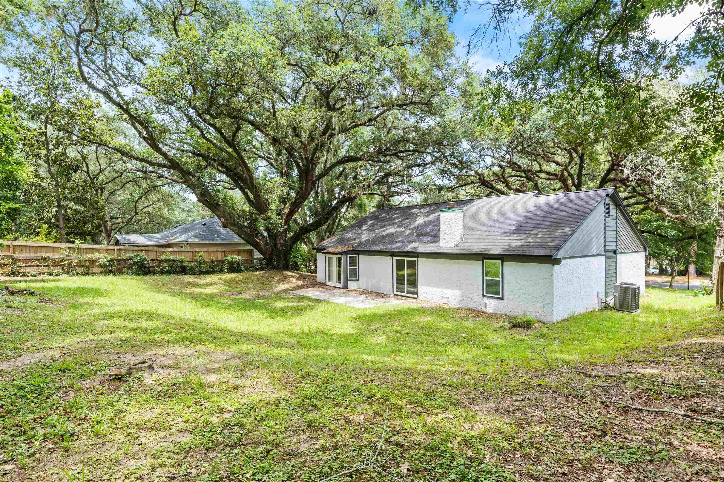 2904 Duffton Loop