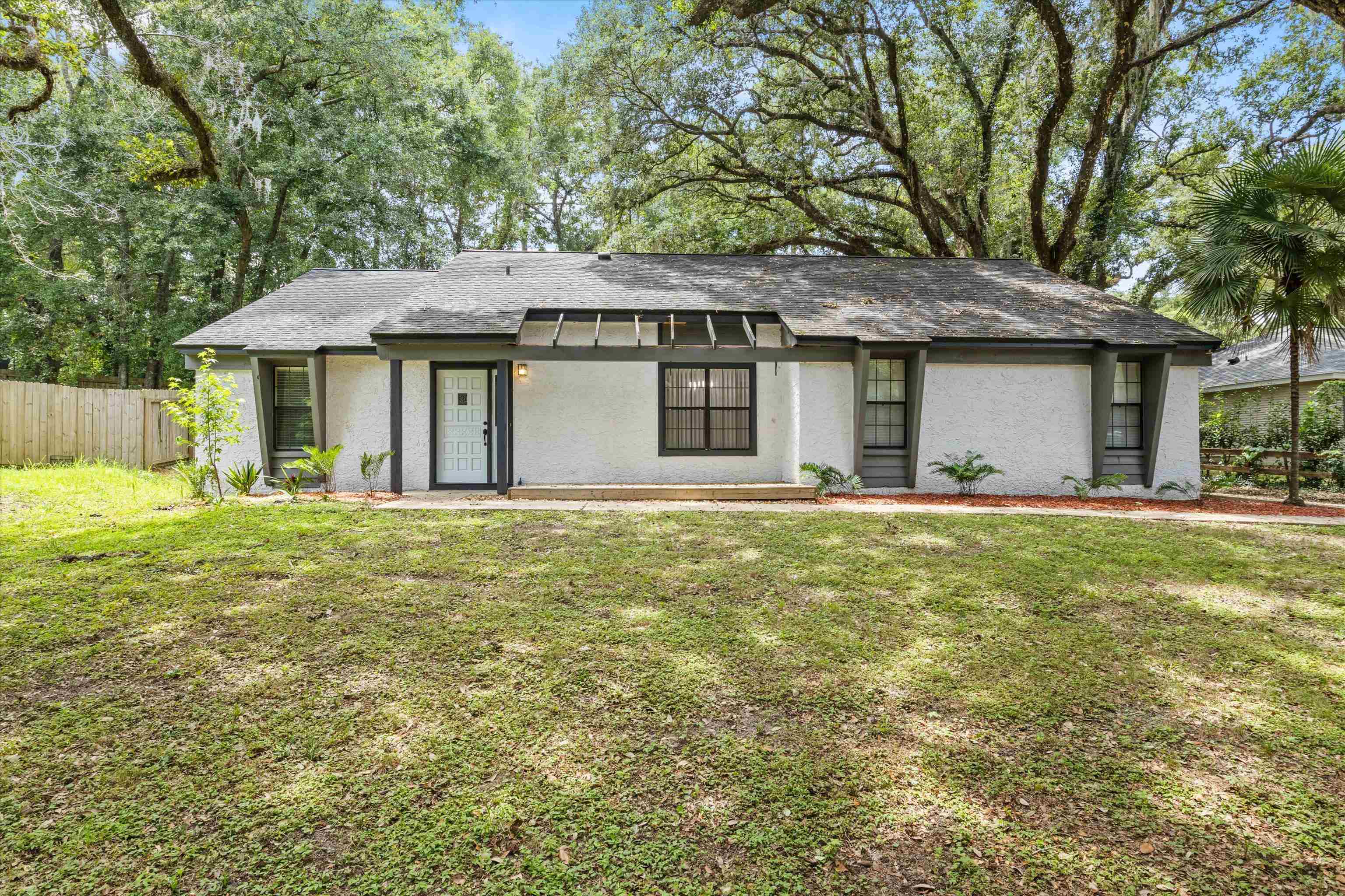 2904 Duffton Loop