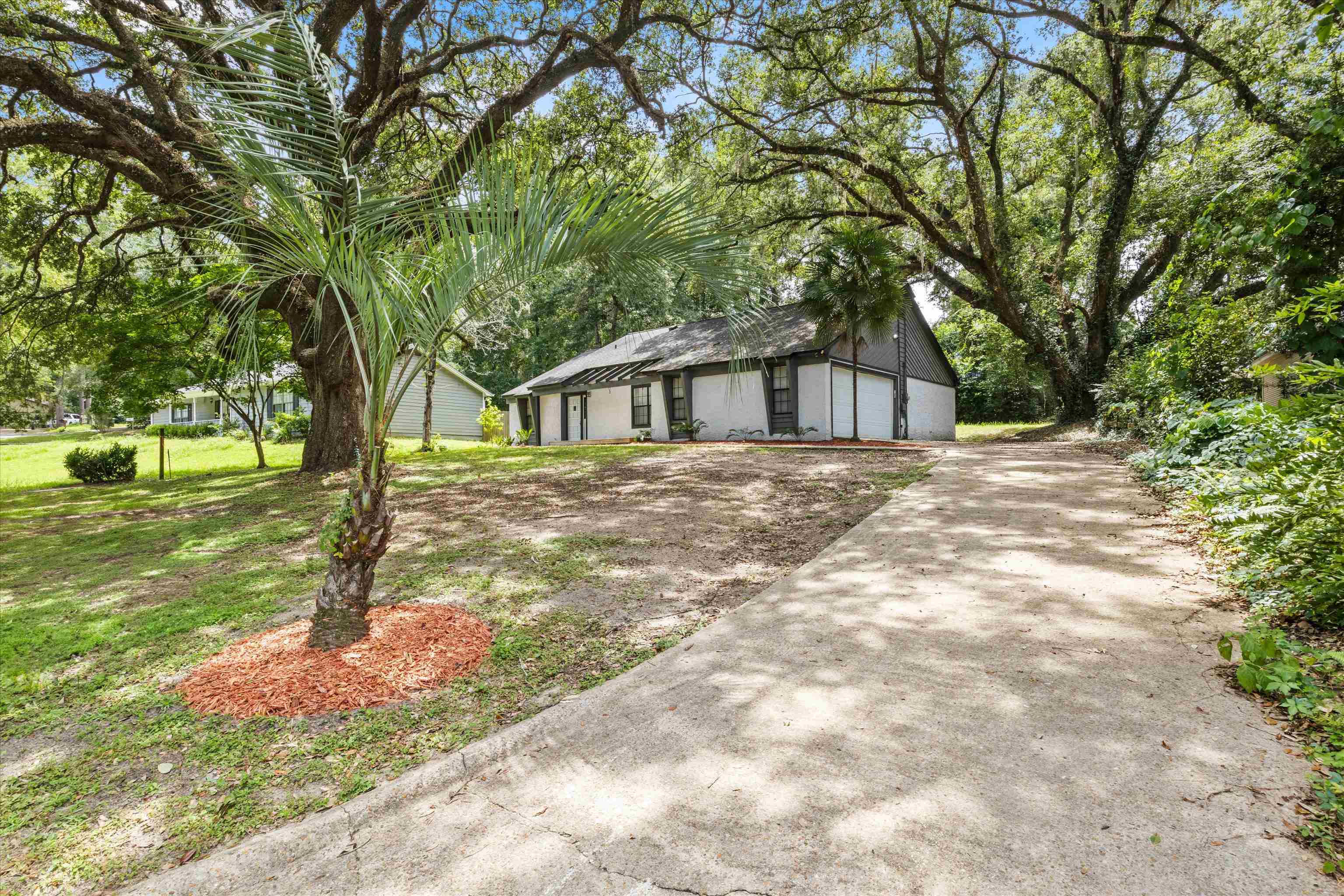 2904 Duffton Loop