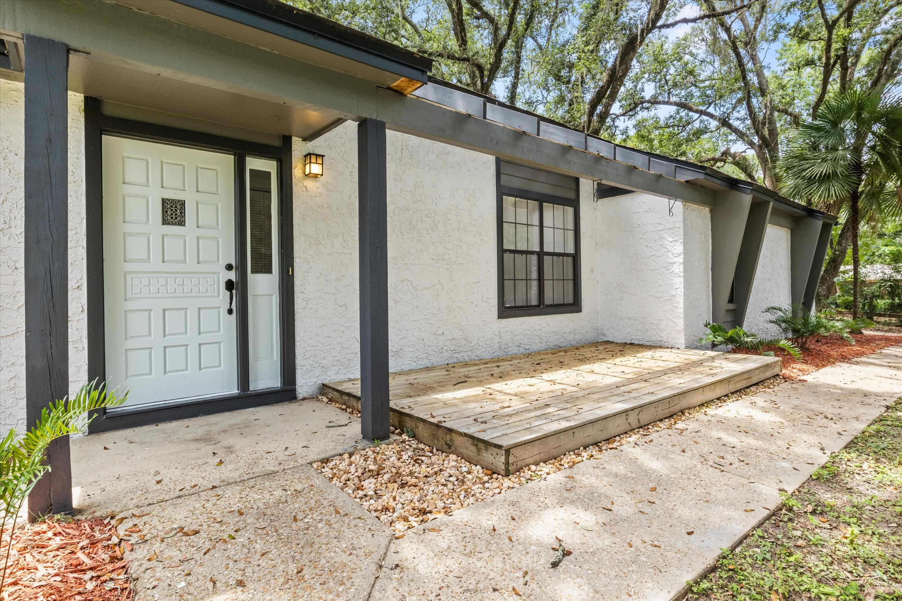 2904 Duffton Loop