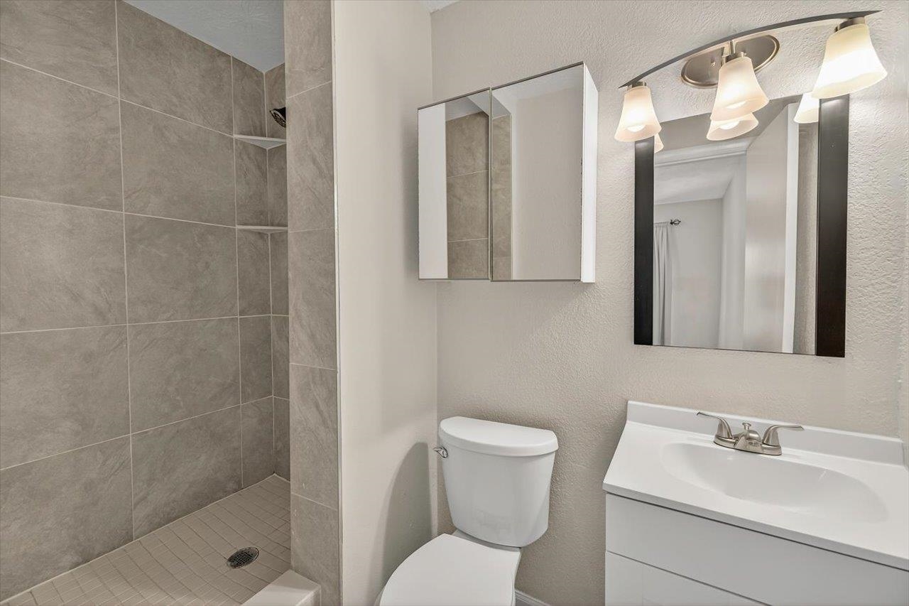 2020 Continental Avenue Unit: 222