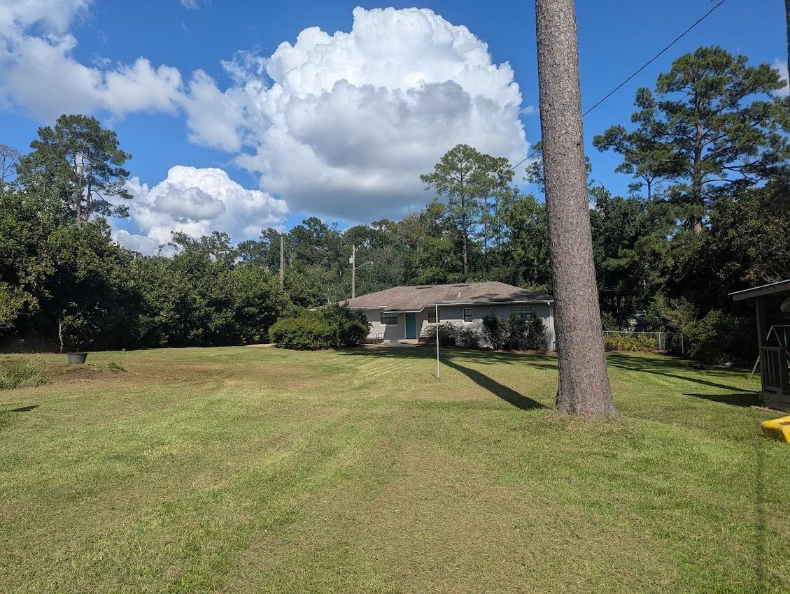 1332 Idlewild Drive