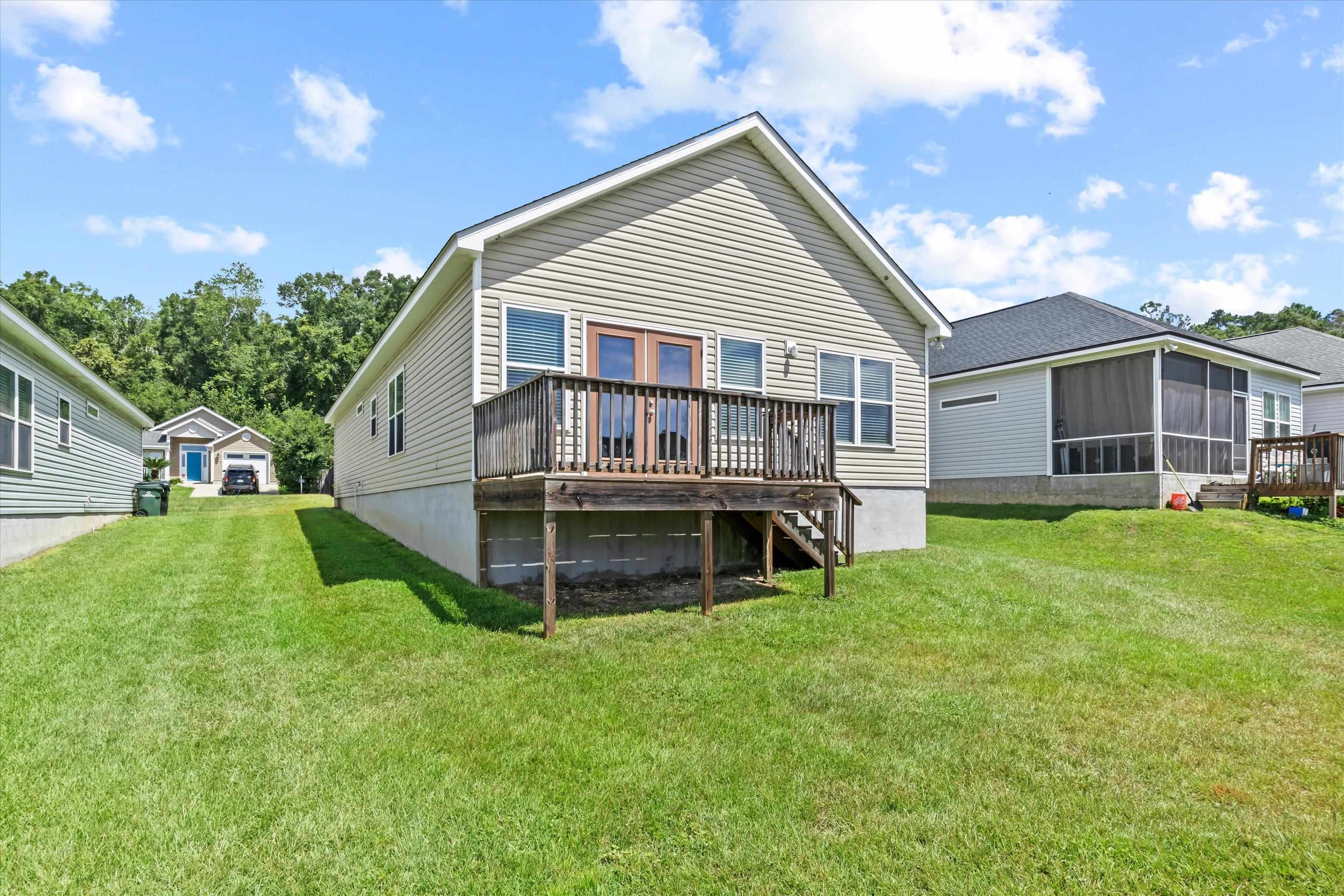 961 Indigo Creek Way