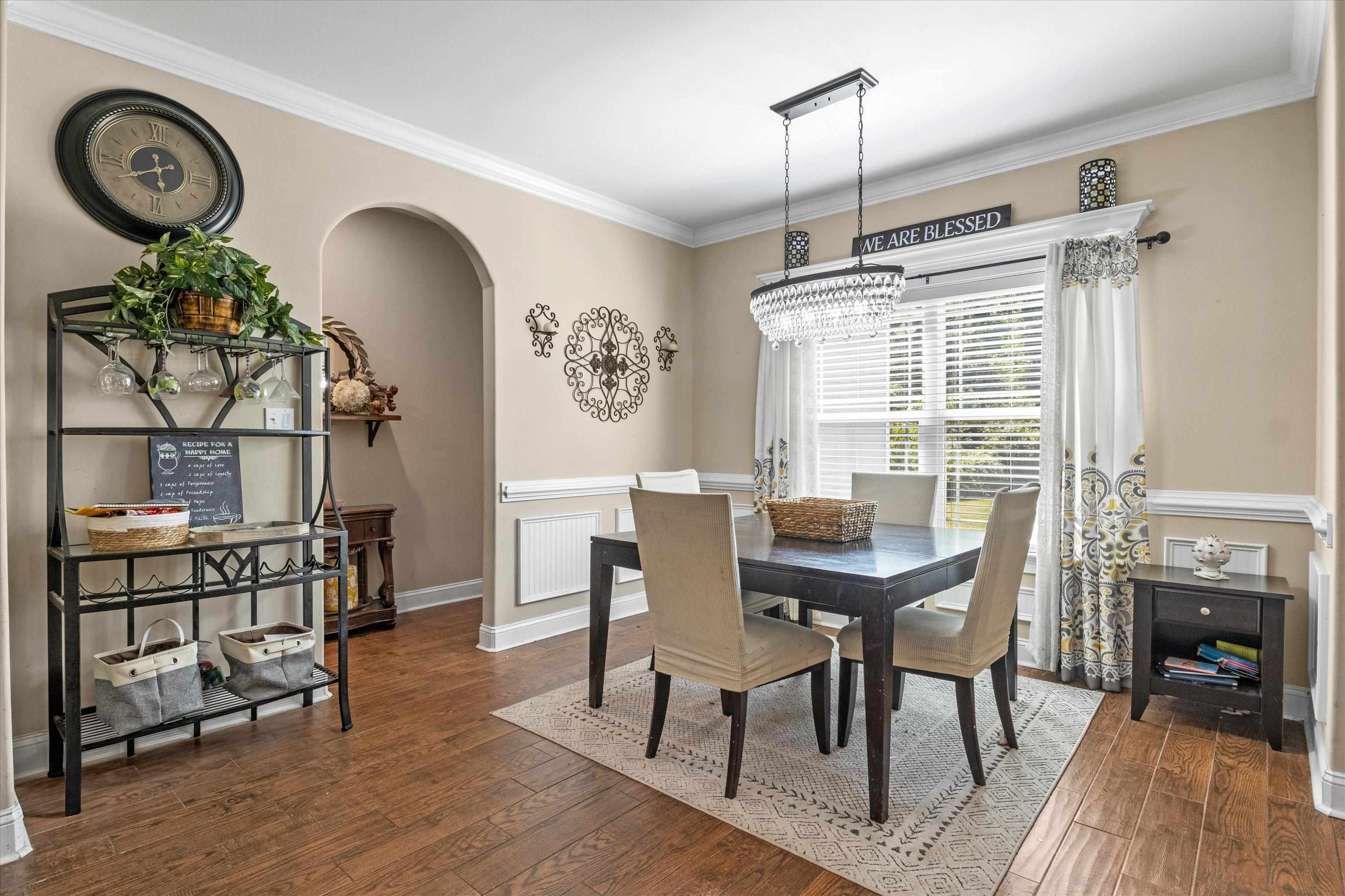 255 San Bonita Way