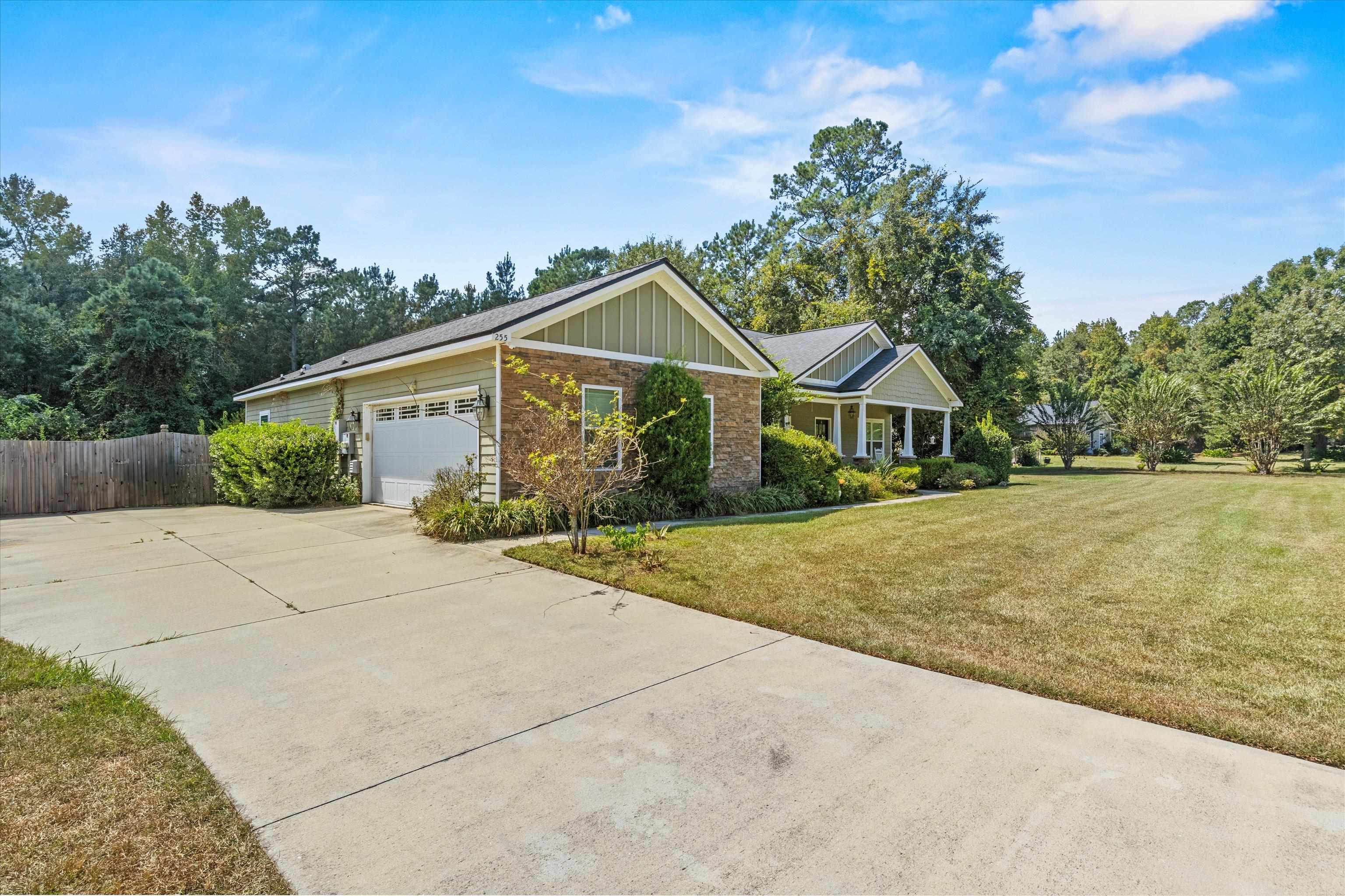 255 San Bonita Way