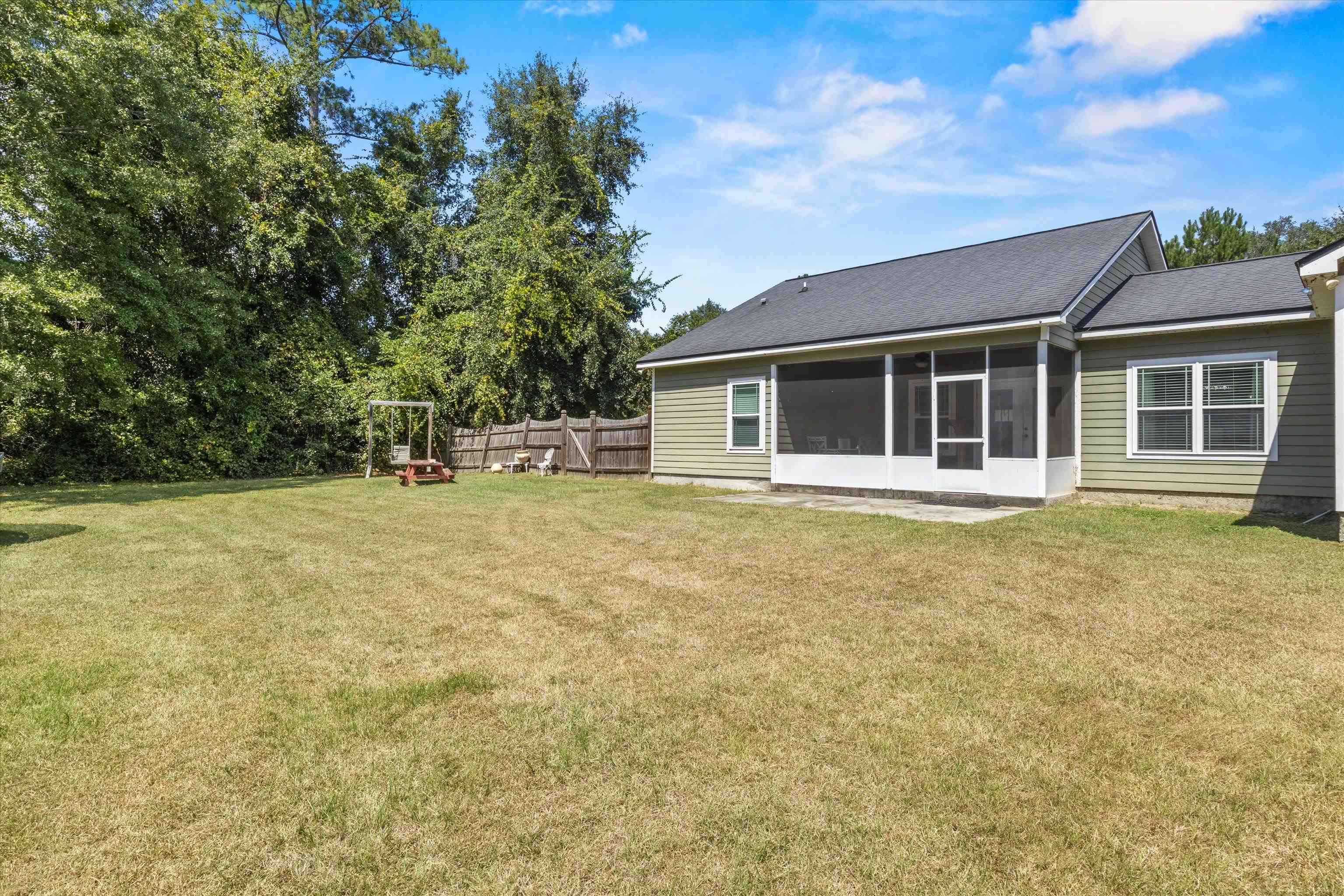 255 San Bonita Way