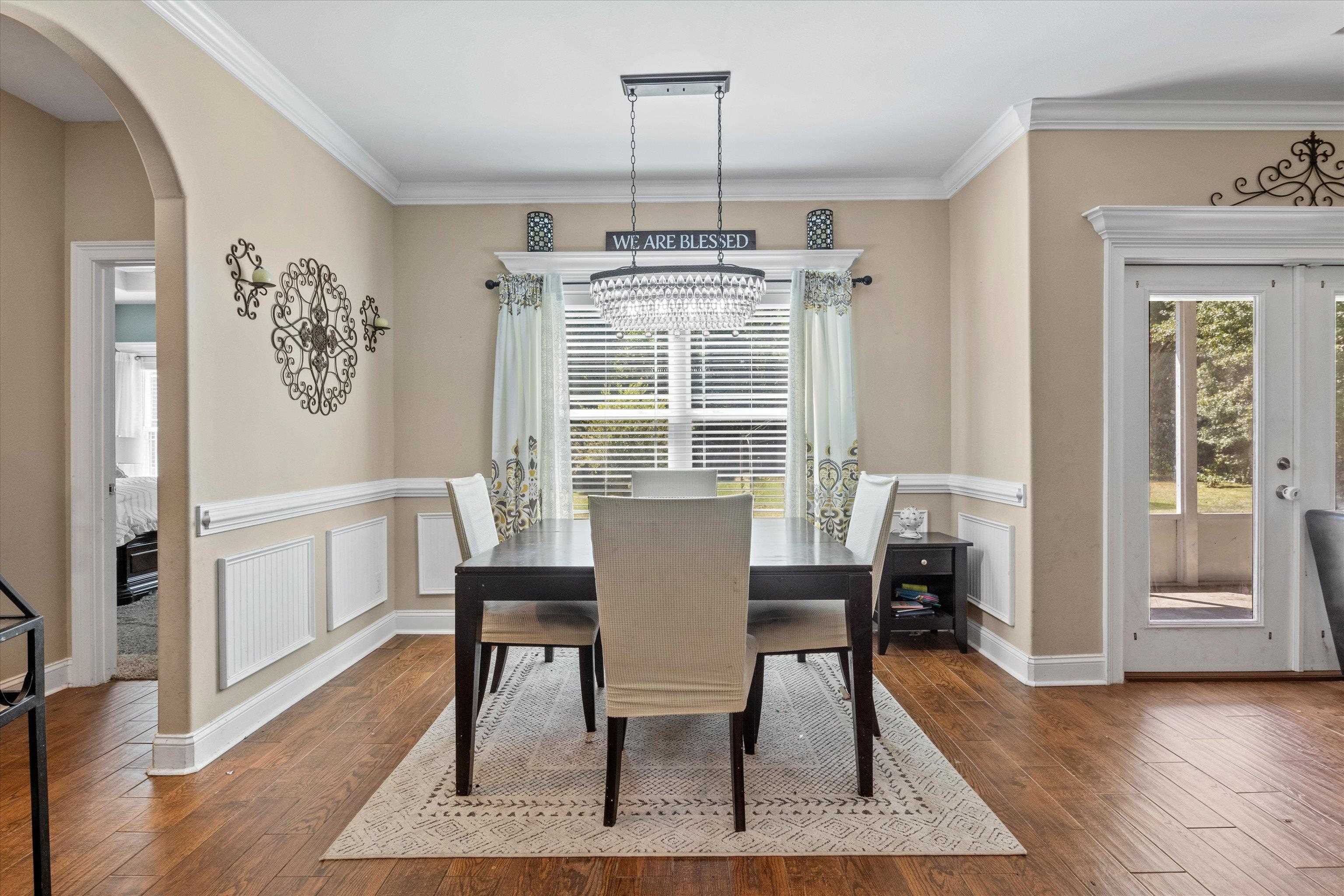255 San Bonita Way