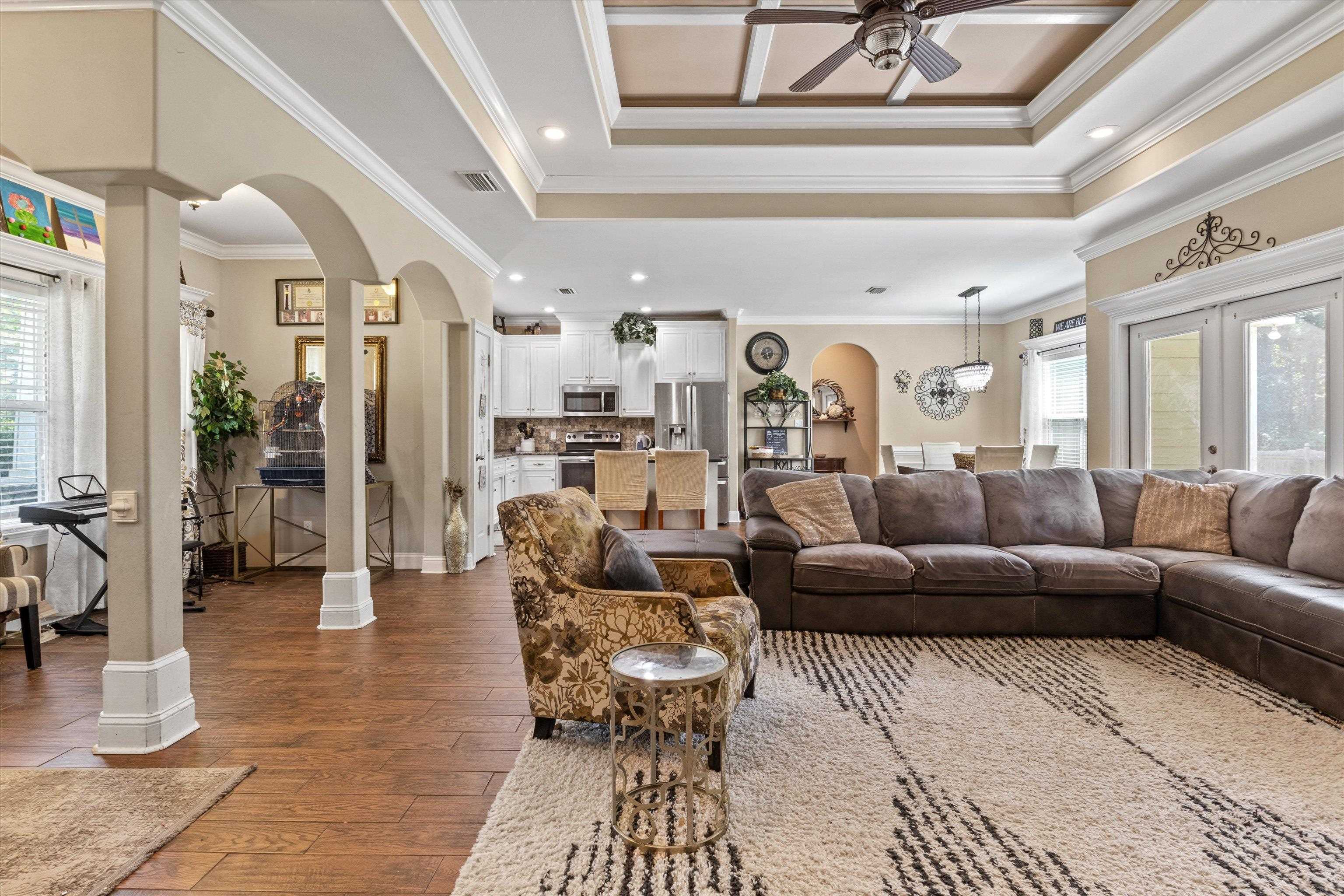 255 San Bonita Way