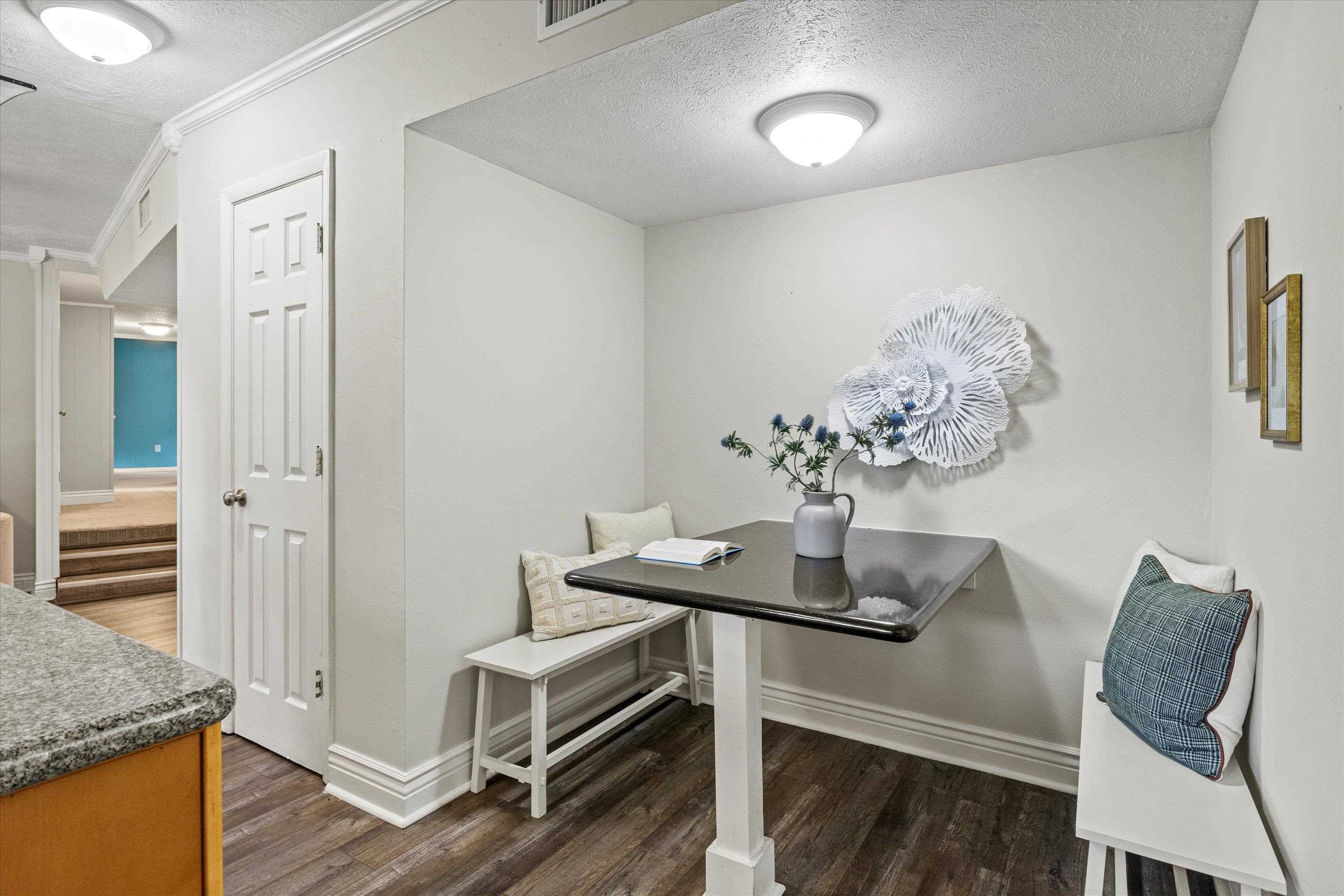 2506 Sir Williams Street