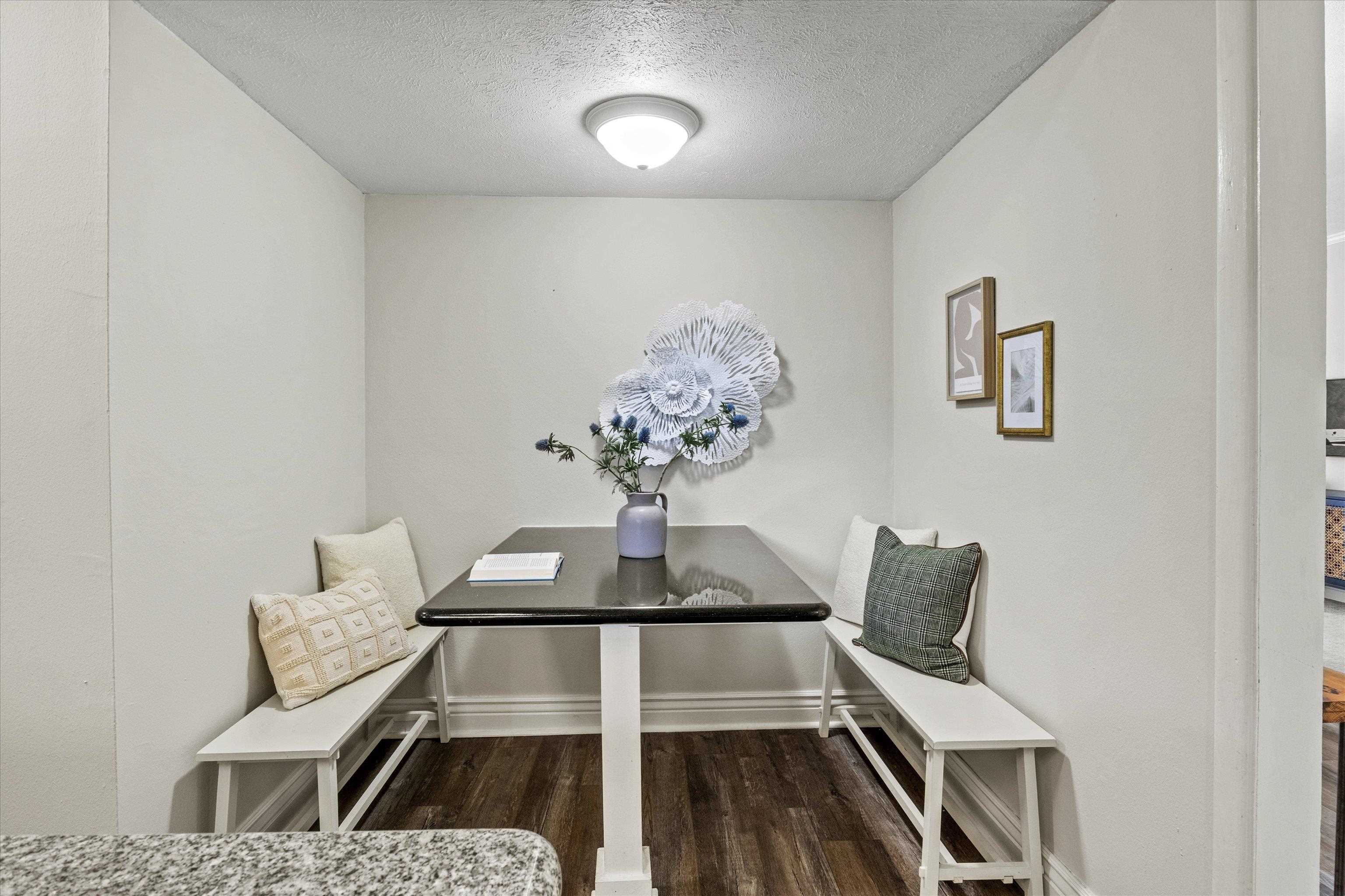 2506 Sir Williams Street