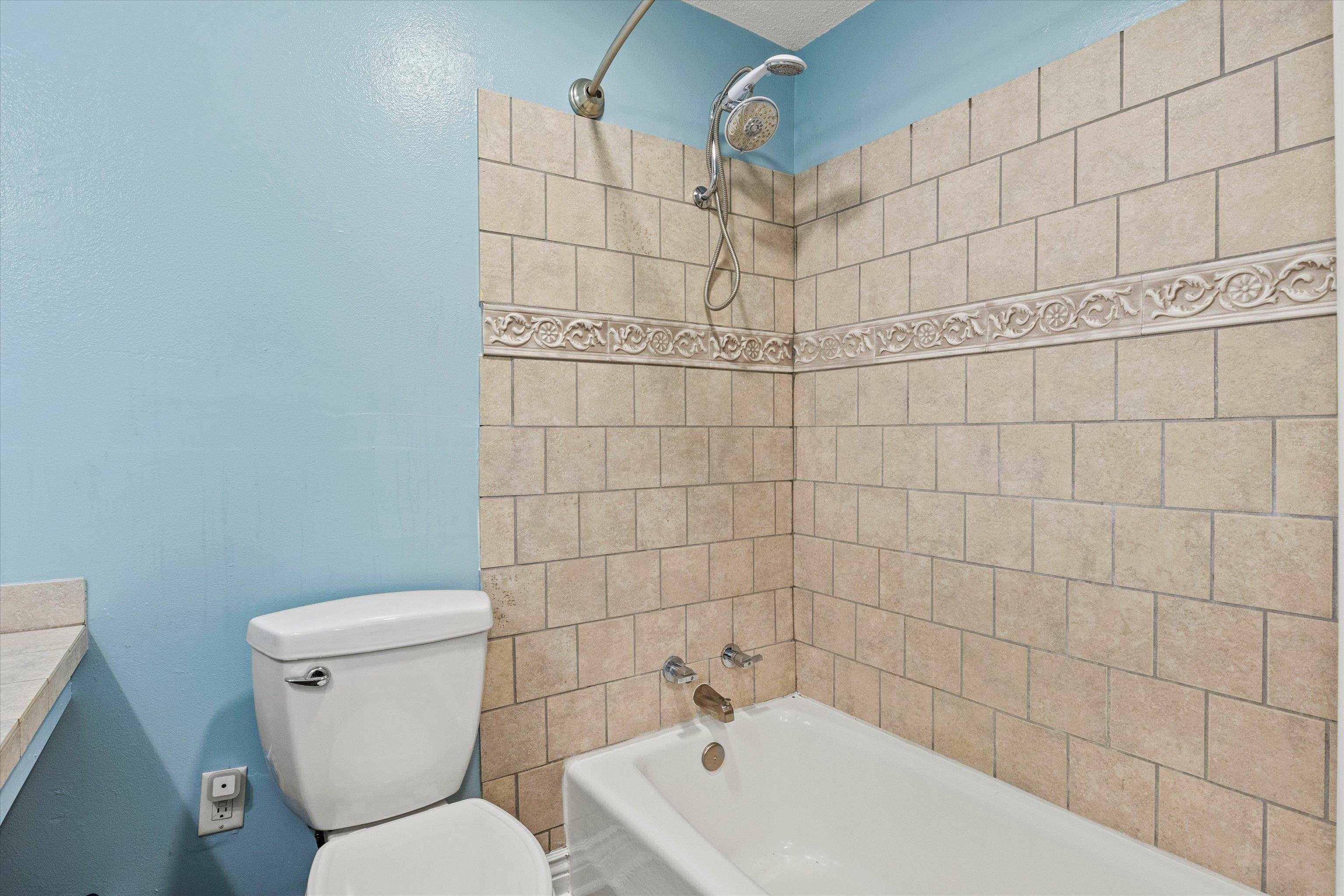 2506 Sir Williams Street