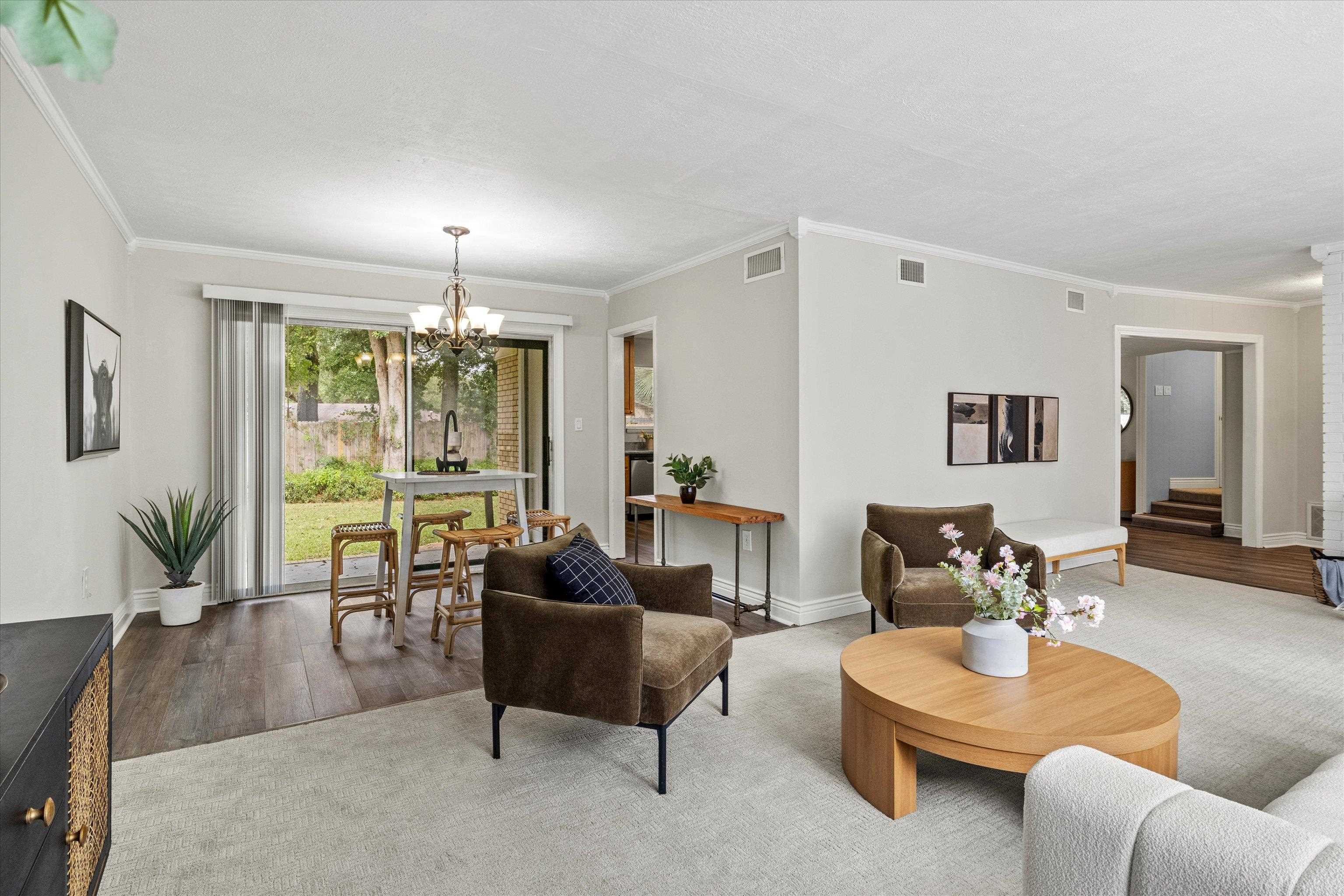 2506 Sir Williams Street