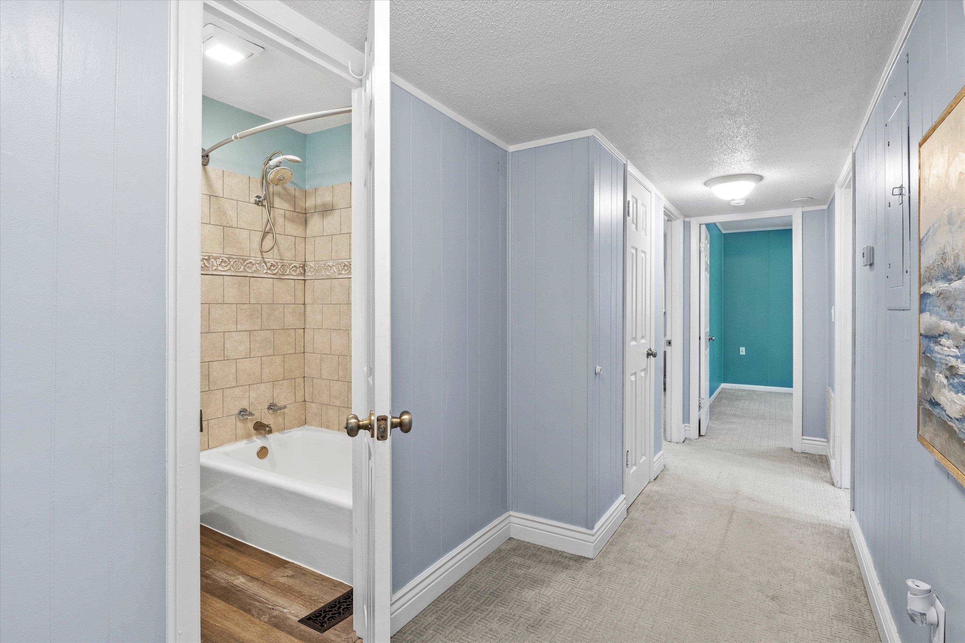 2506 Sir Williams Street