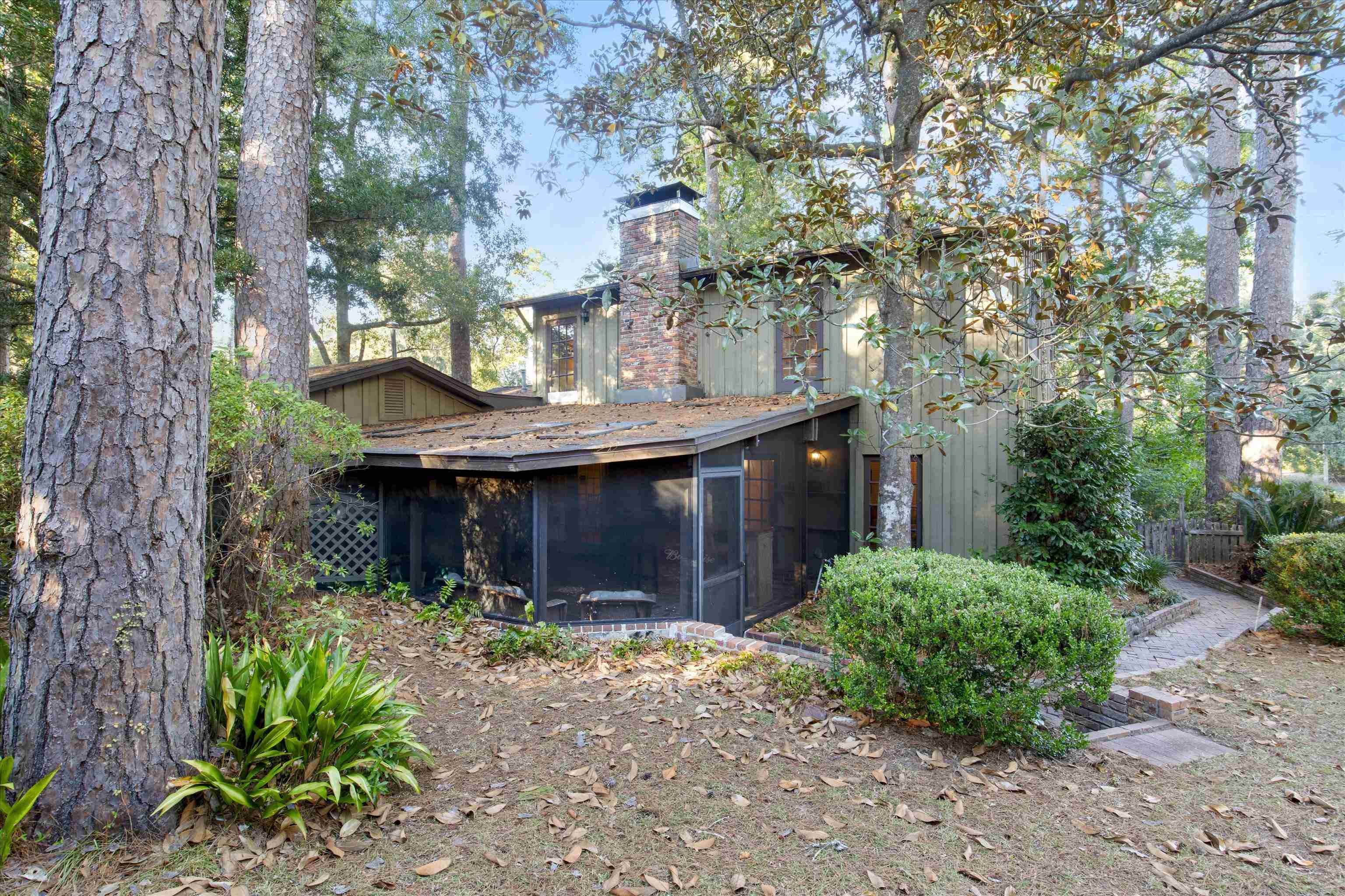 2403 San Pedro Avenue