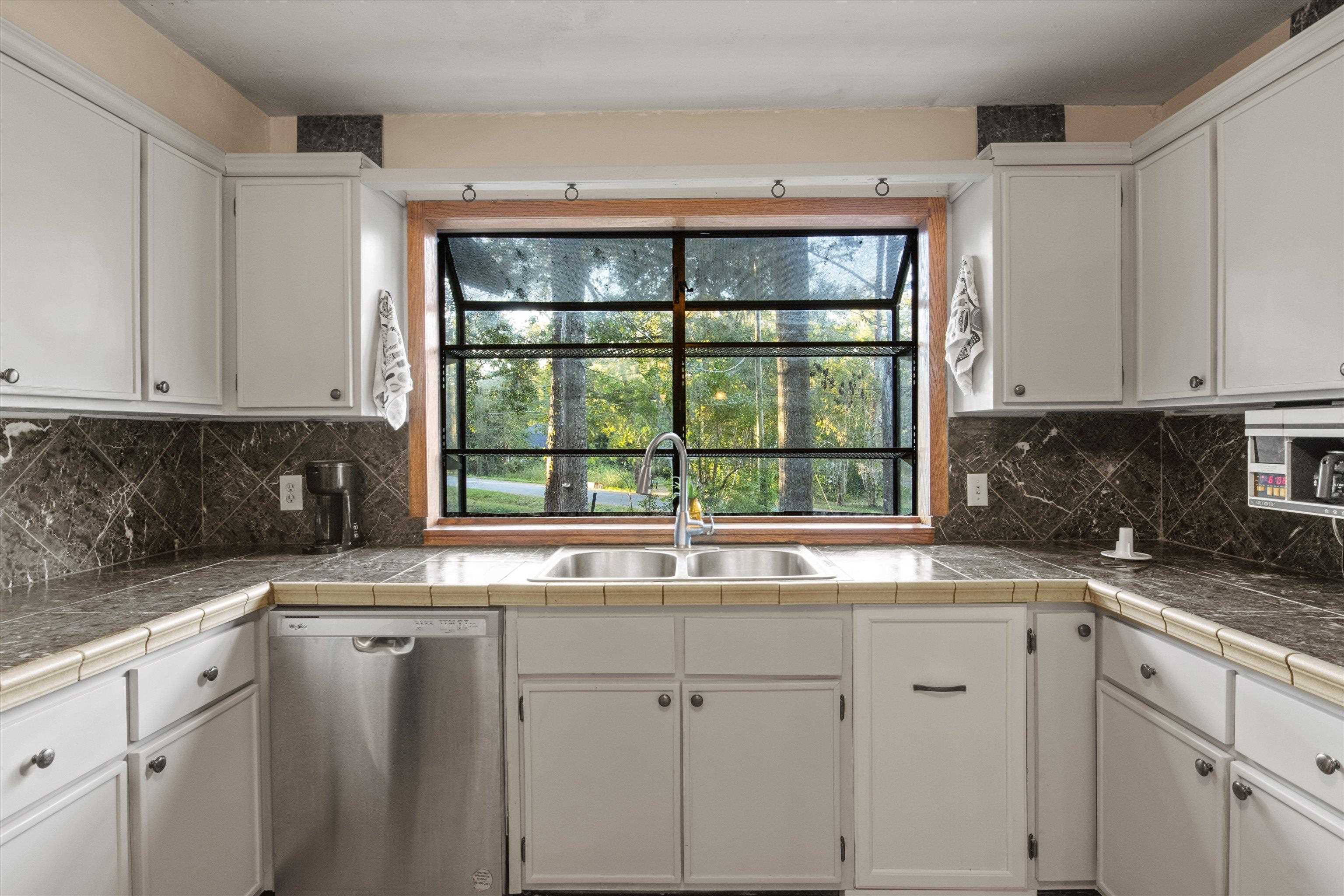 2403 San Pedro Avenue