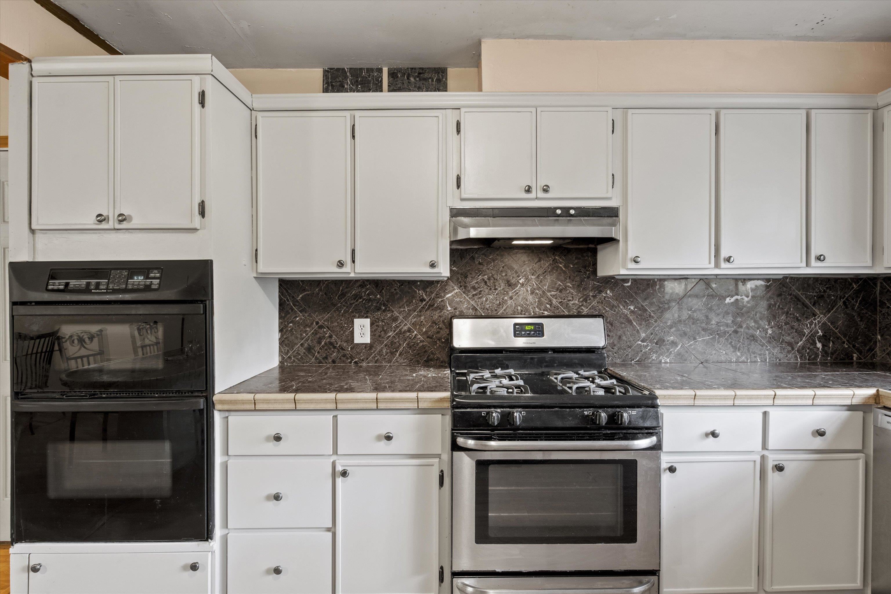 2403 San Pedro Avenue