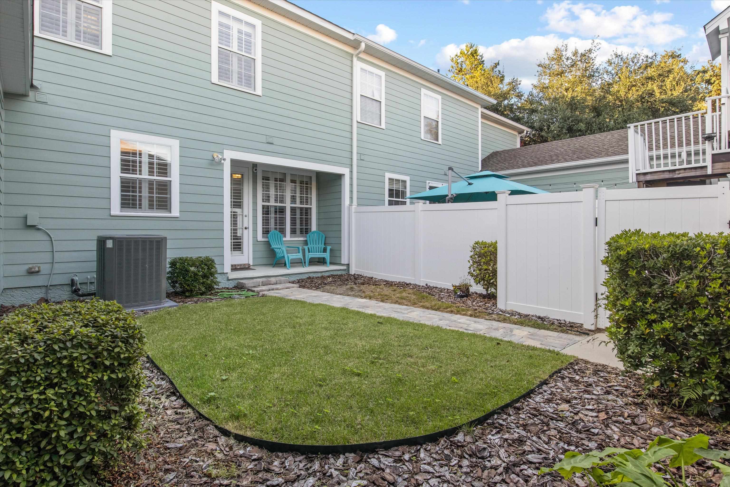 4238 Avon Park Circle