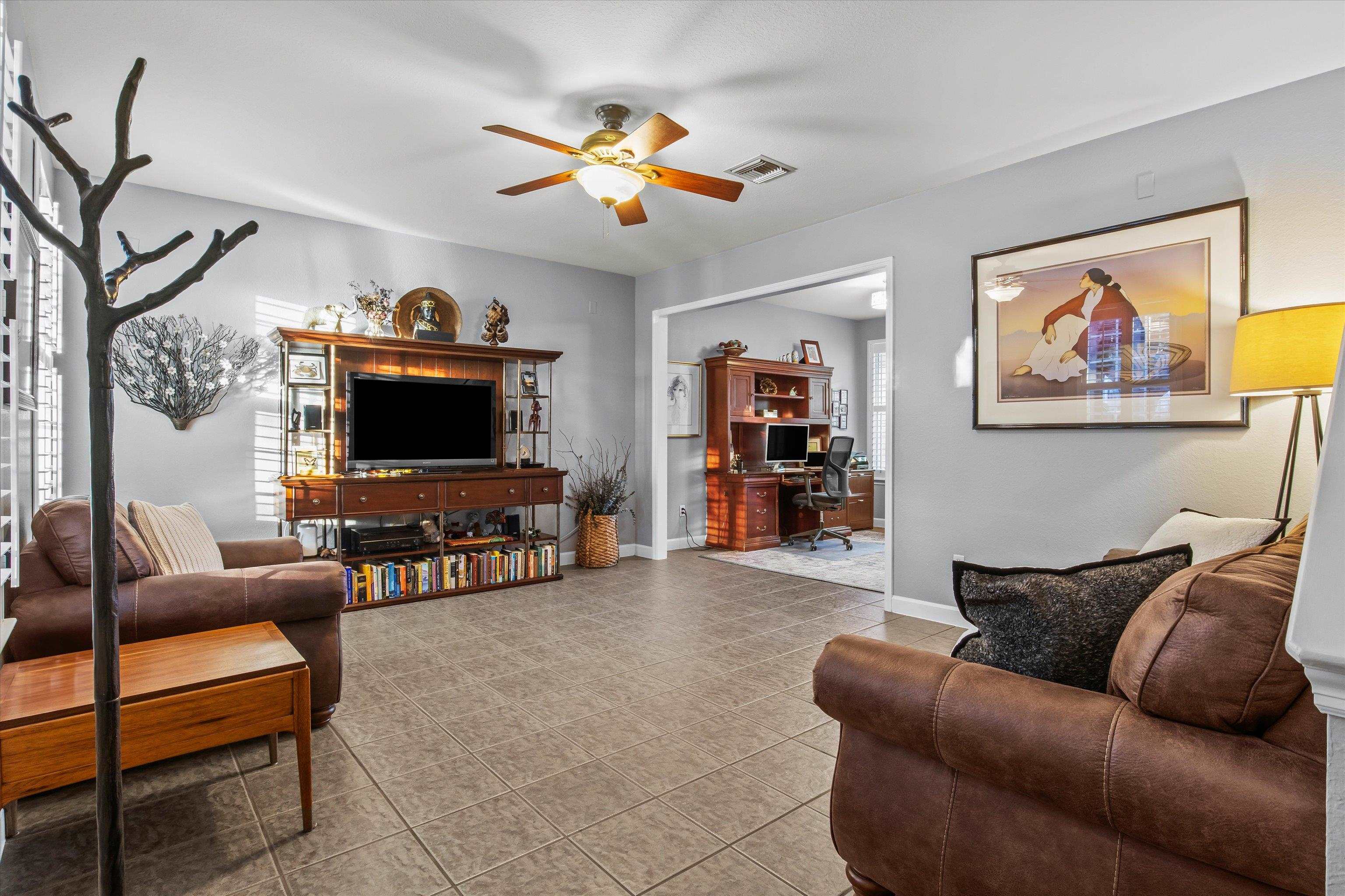 4238 Avon Park Circle