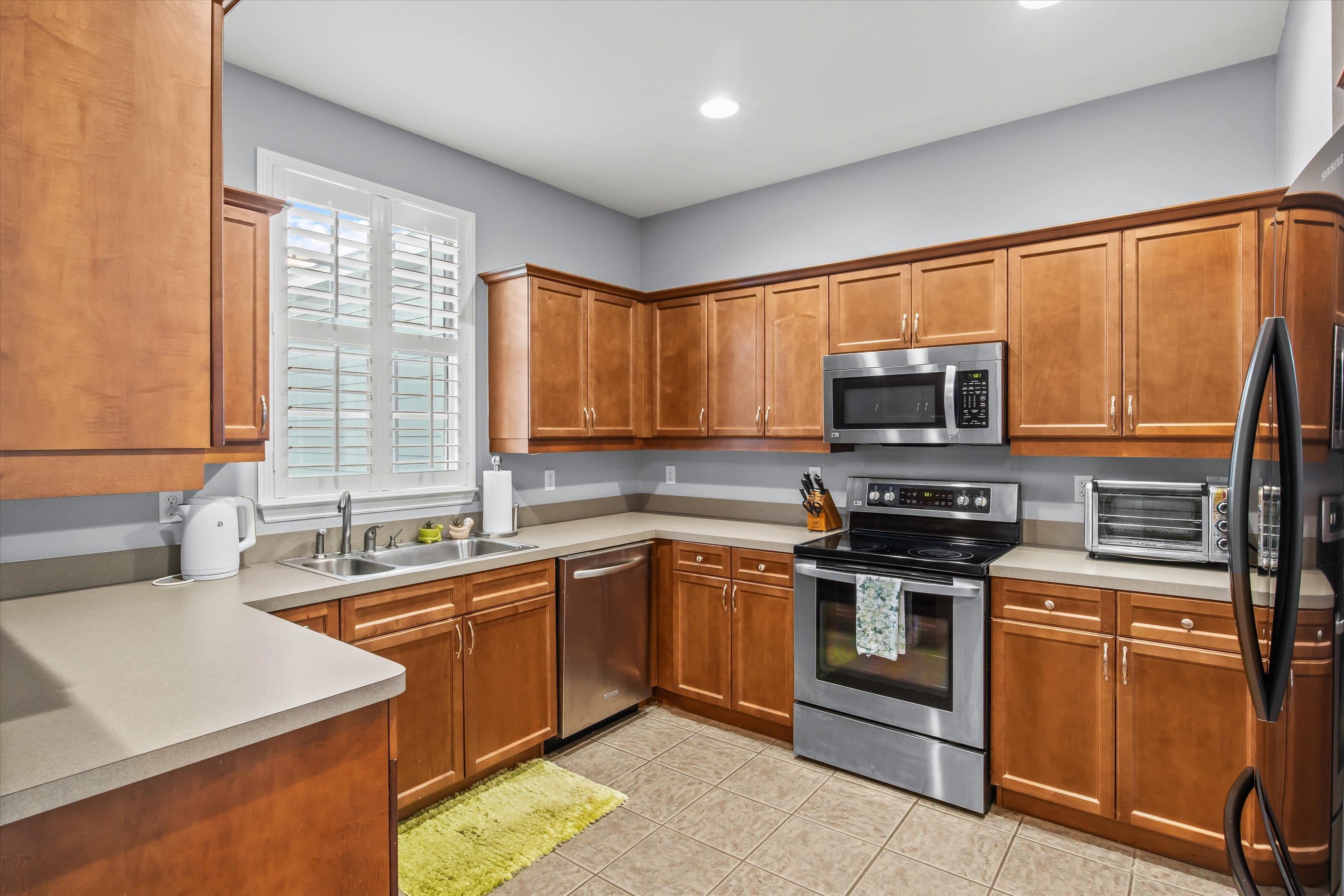 4238 Avon Park Circle