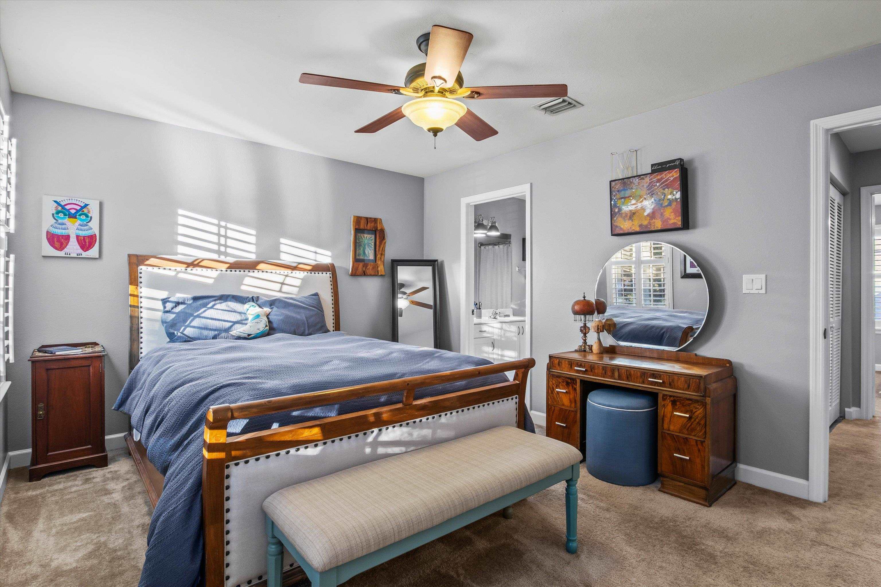 4238 Avon Park Circle