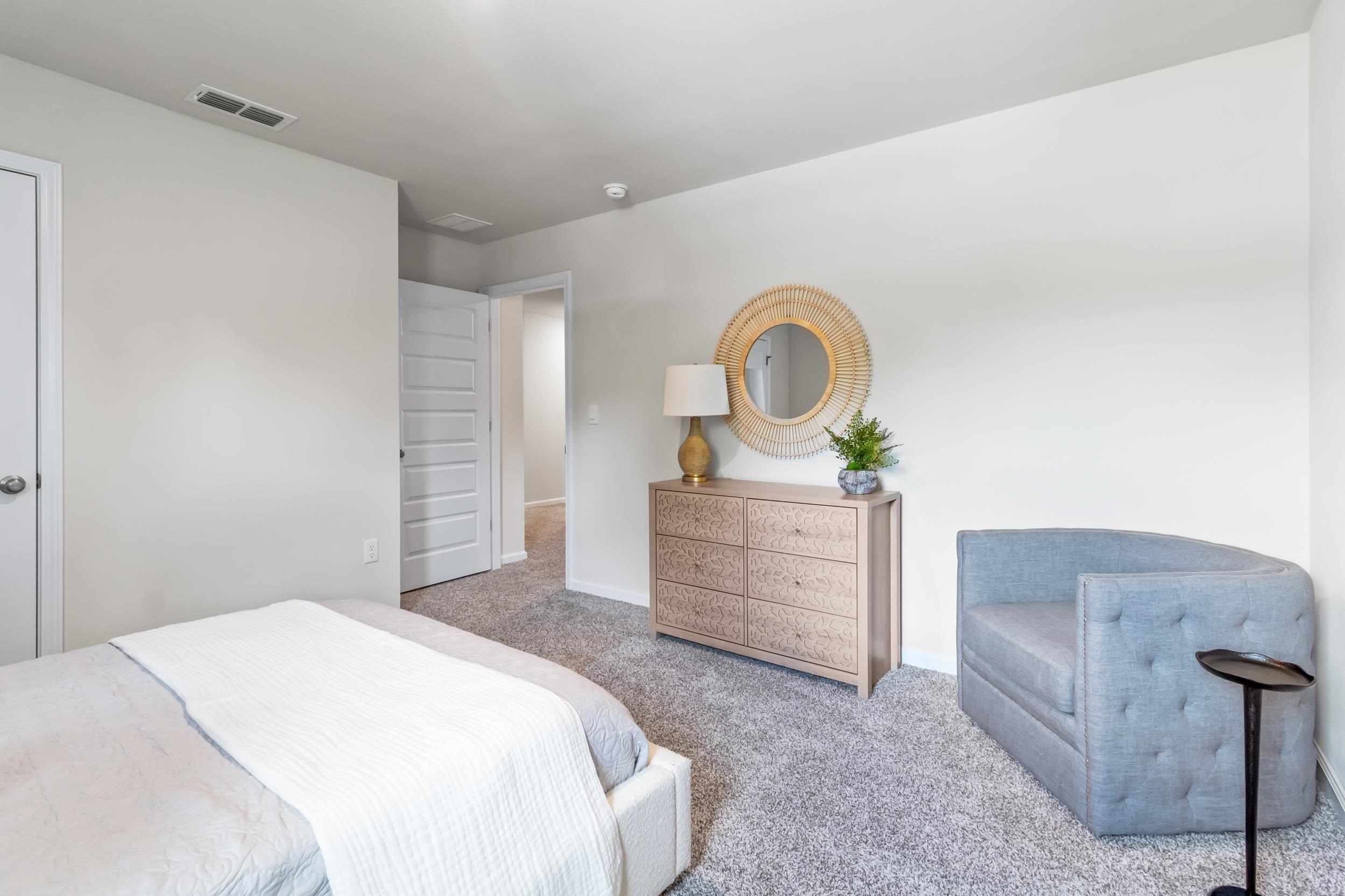 155 Bedford Loop