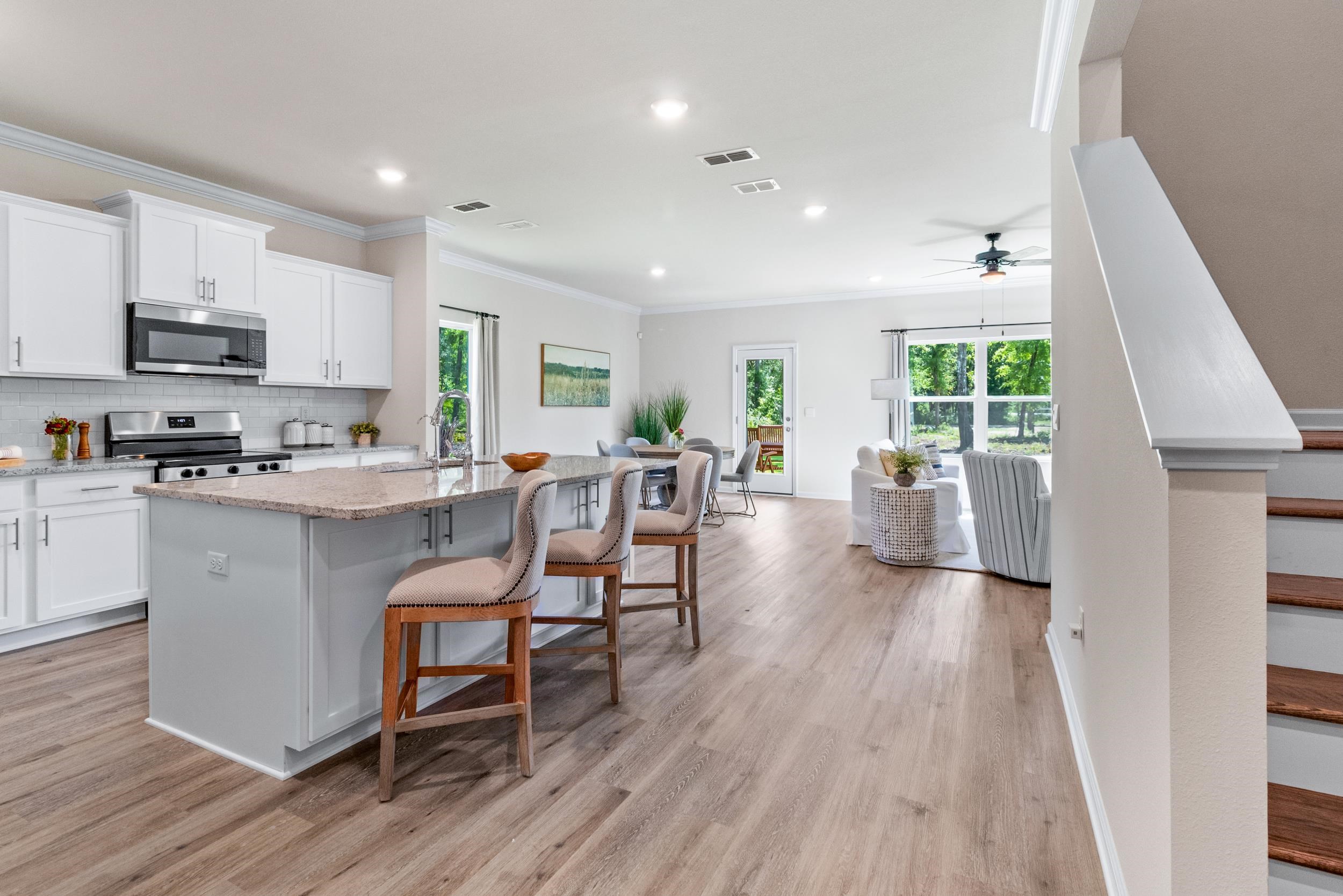 155 Bedford Loop