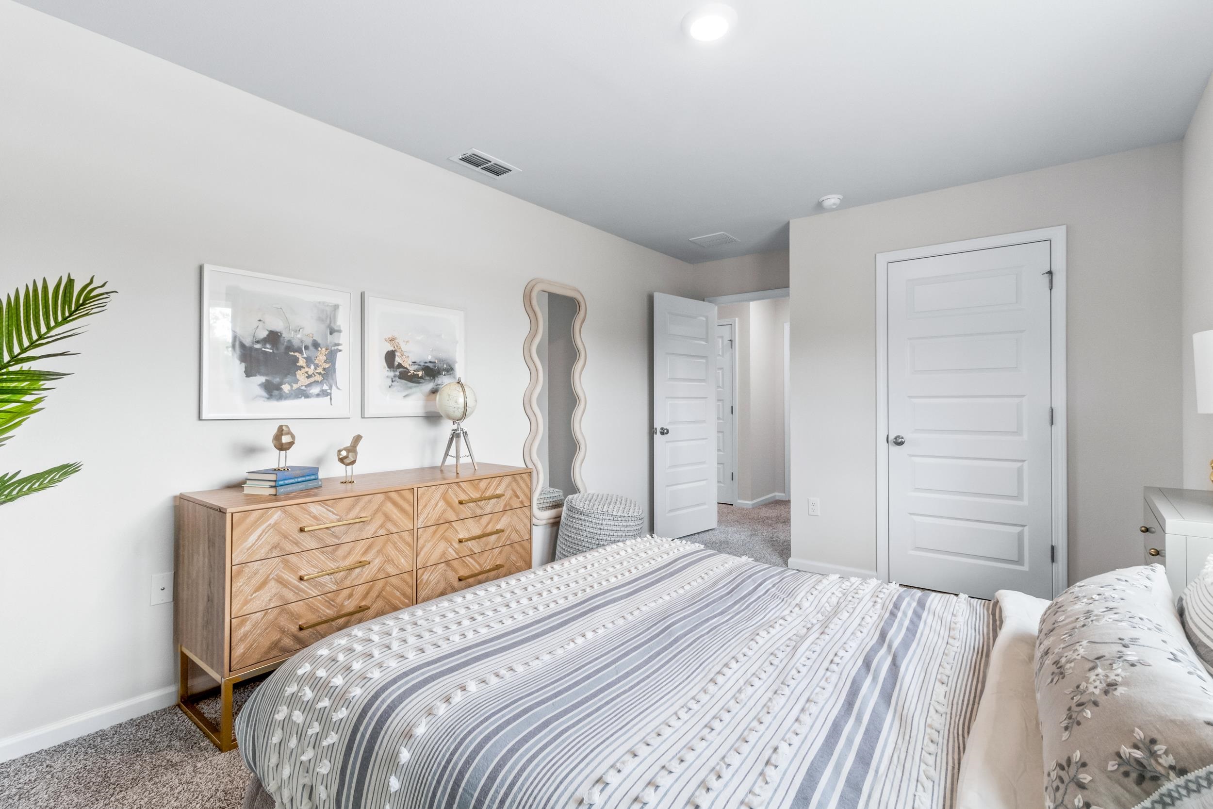 155 Bedford Loop