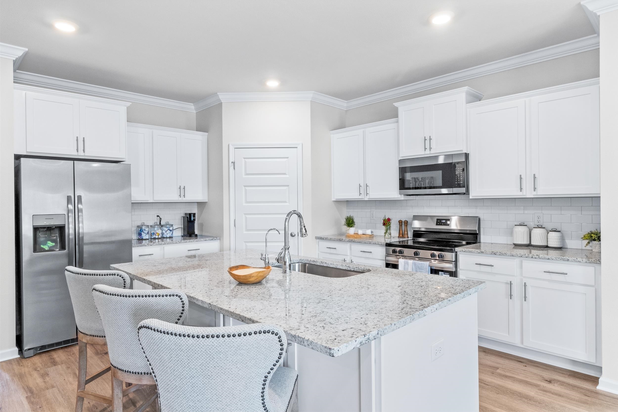 155 Bedford Loop