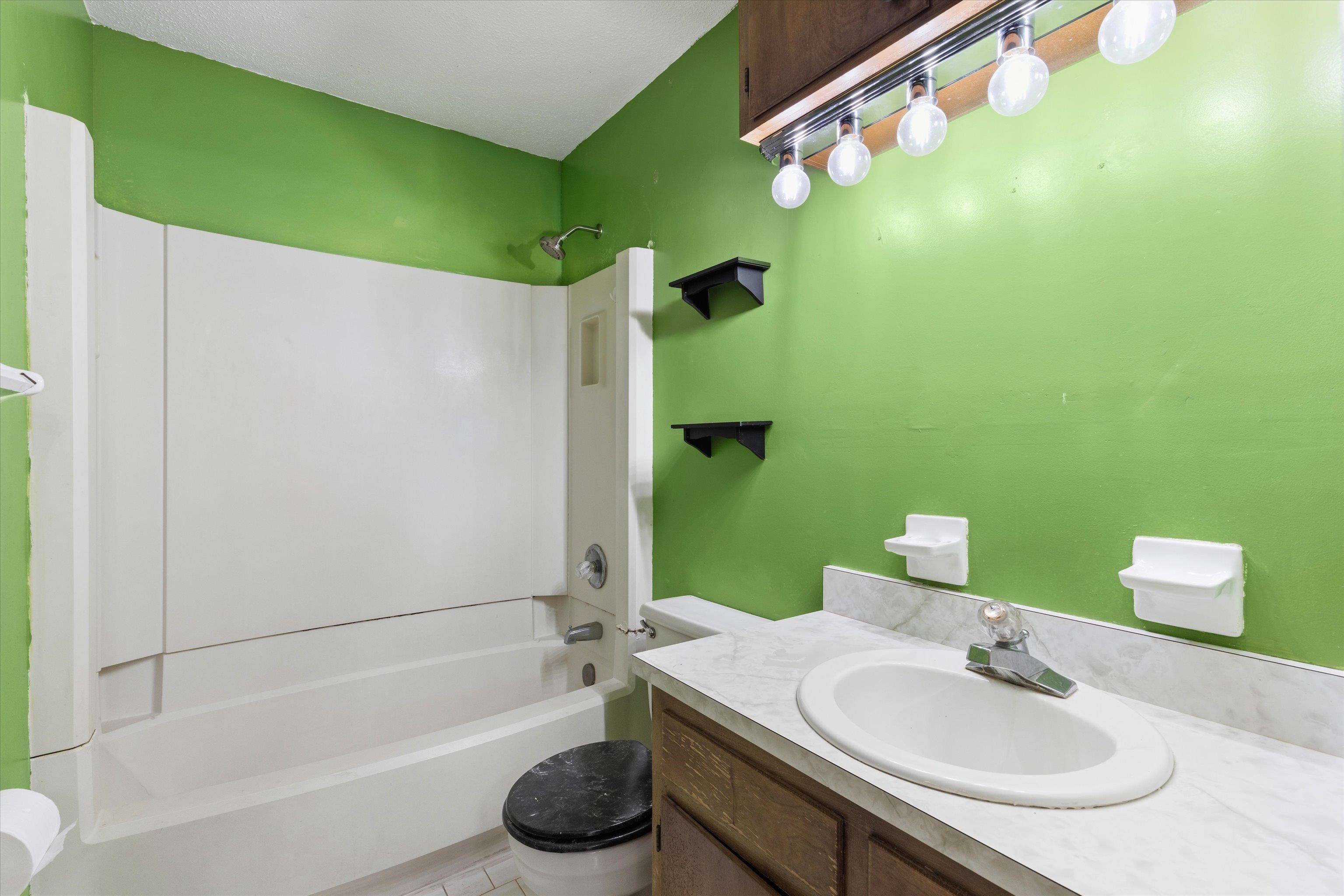 708 BROOKRIDGE Drive