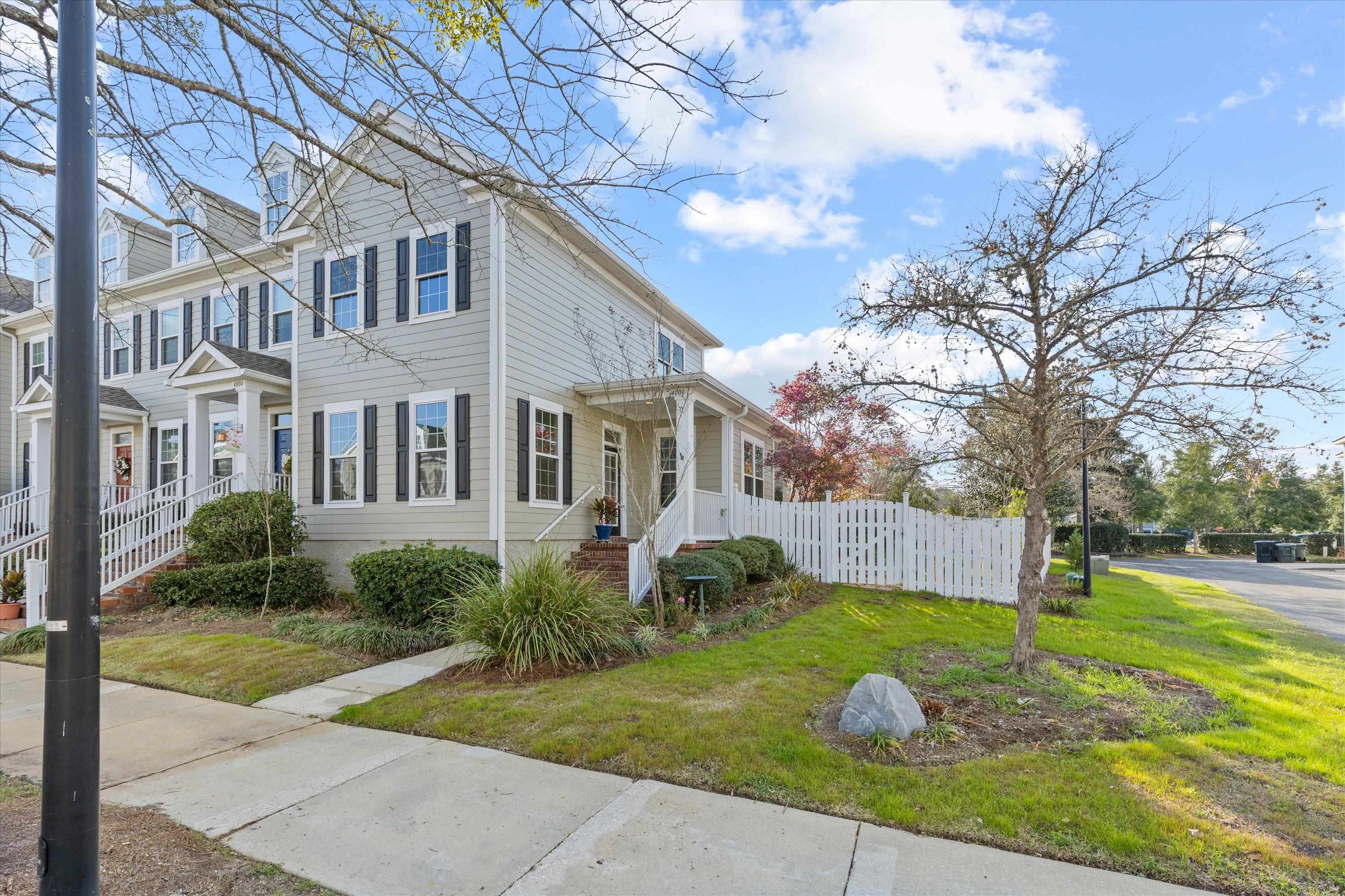 4000 Colleton Court