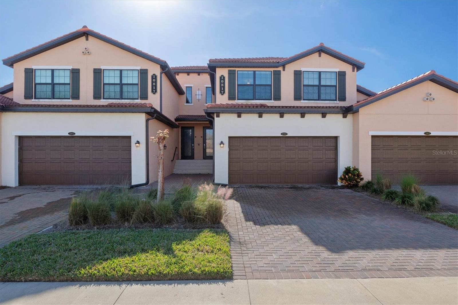 10817 TARFLOWER DR #202