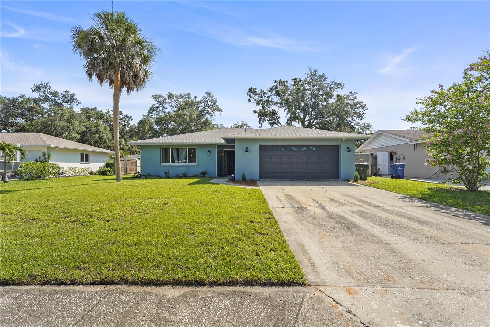 5537 ROLLINGWOOD DR